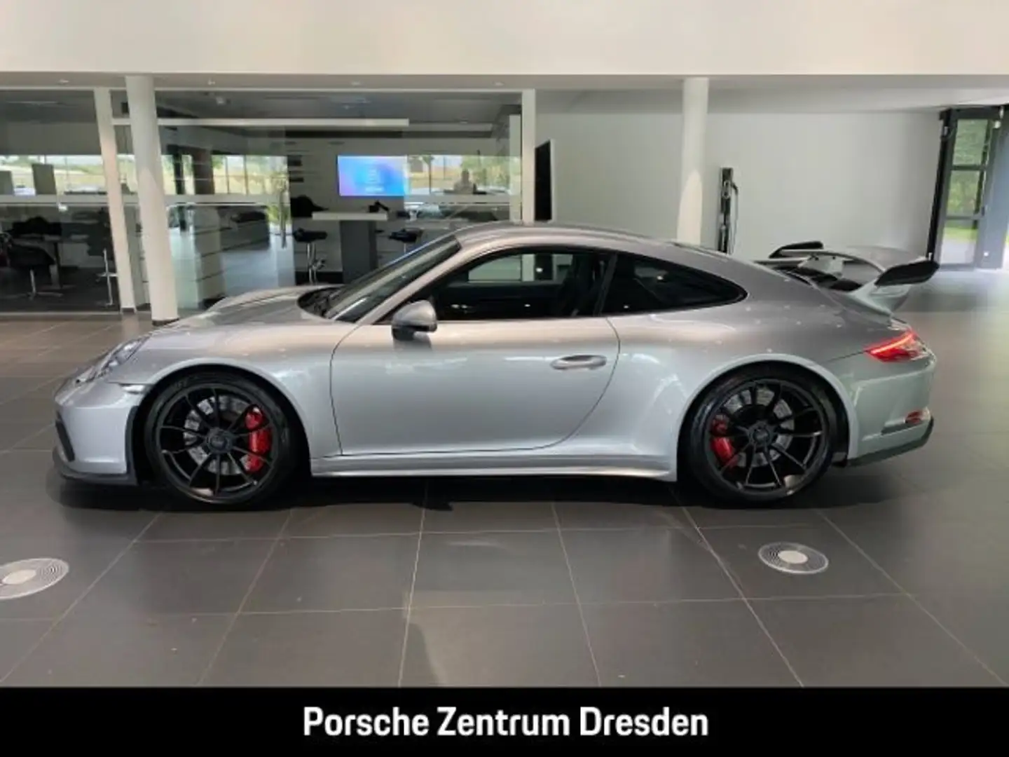 Porsche 991 -2 (911) GT3 Gümüş rengi - 2