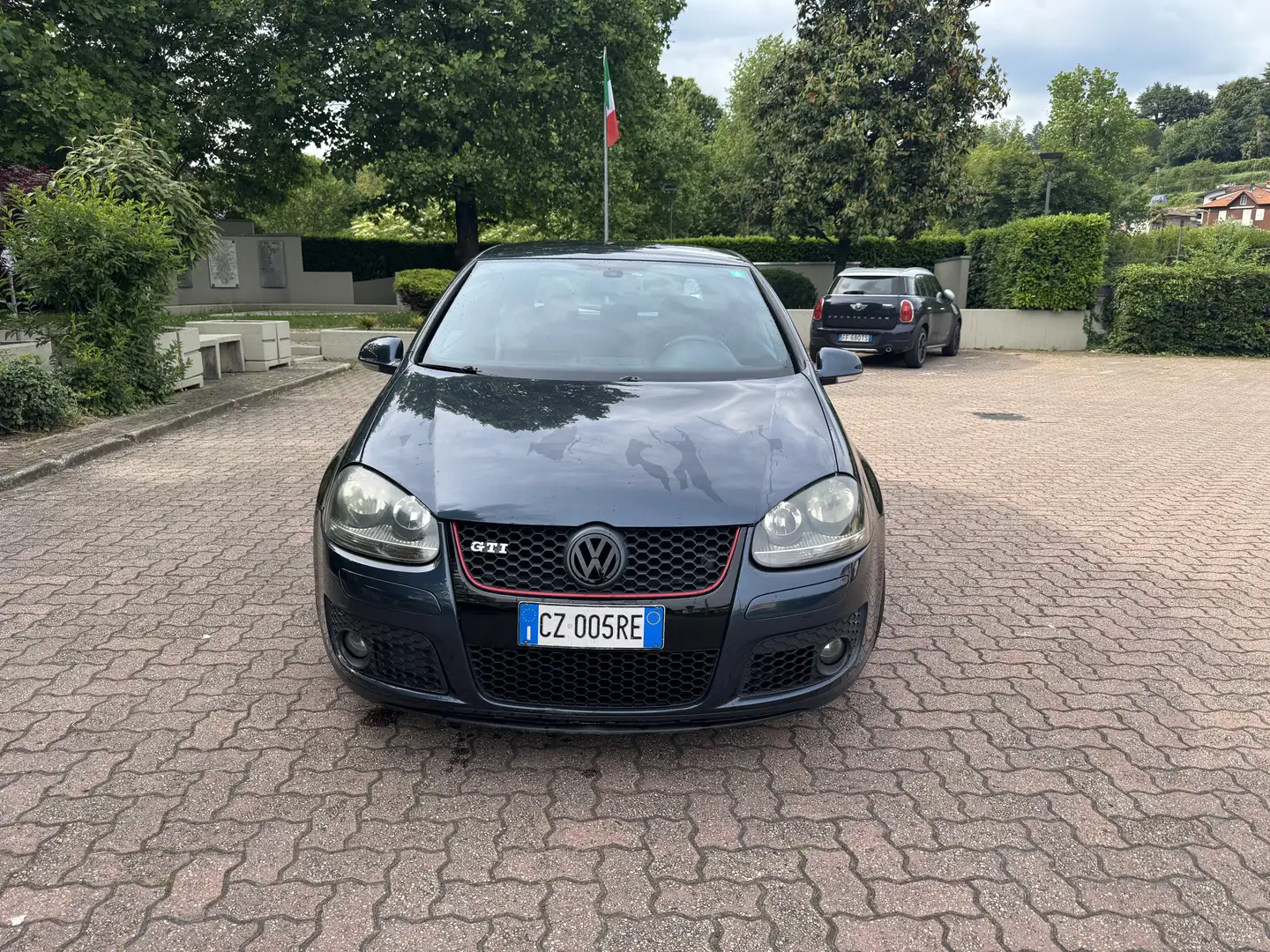 Volkswagen Golf GTI 3p 2.0 tfsi - 2