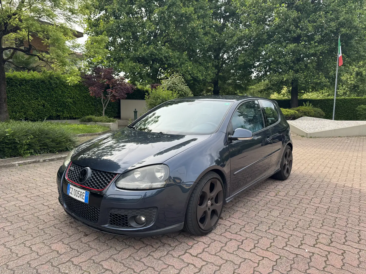 Volkswagen Golf GTI 3p 2.0 tfsi - 1