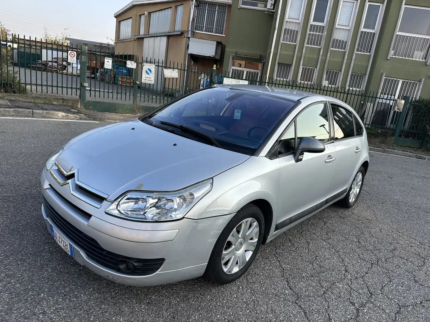 Citroen C4 1.6 16v, 80kw, 154.000KM, EURO 4 BENZINA Argento - 1