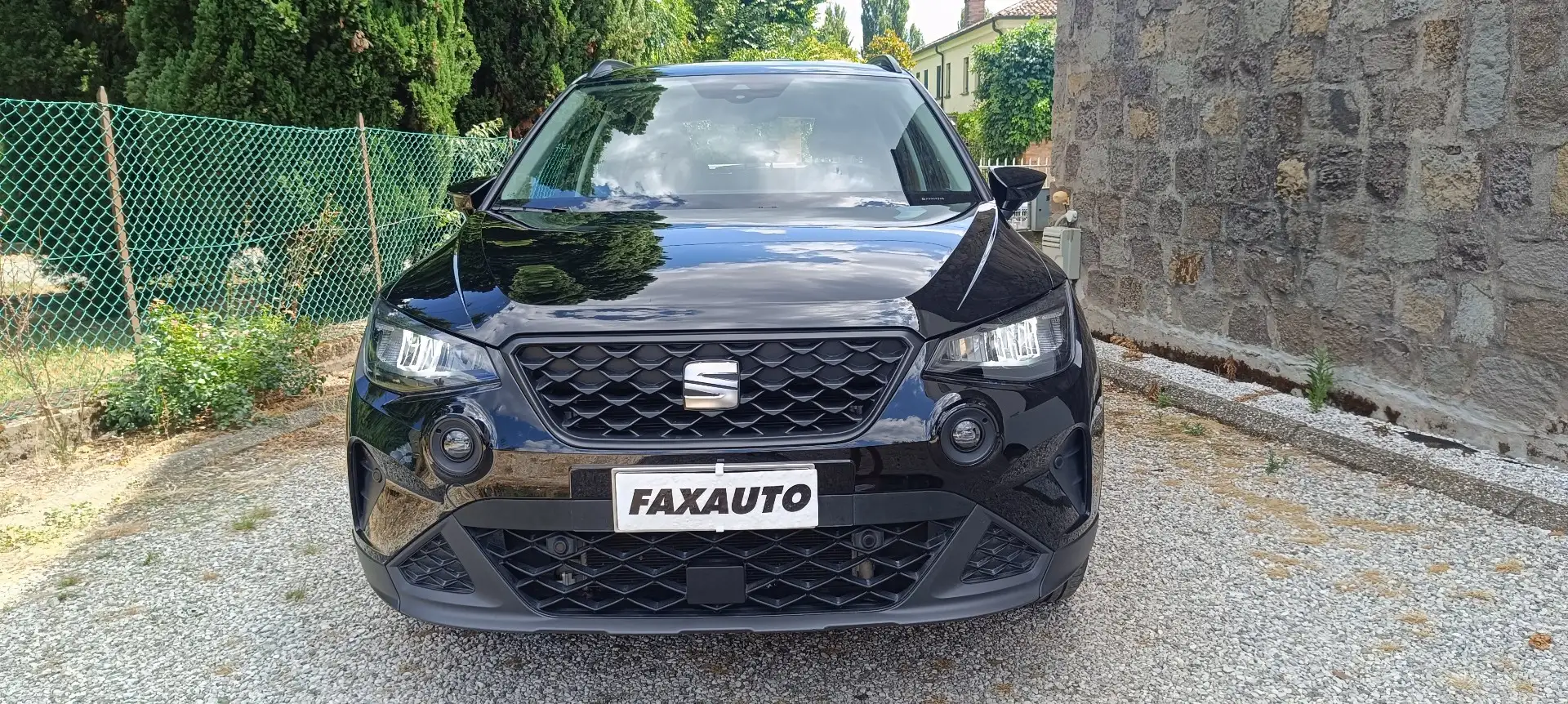 SEAT Arona Arona 2022 1.0 tgi Style 90cv M.Y. 2023 Negro - 1