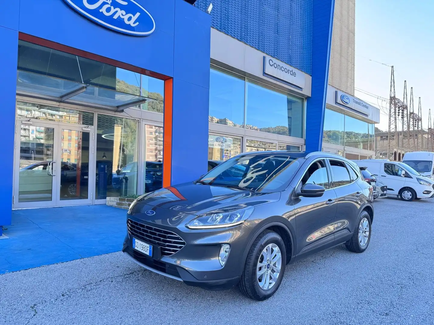 Ford Kuga Kuga 1.5 ecoblue Titanium 2wd 120cv Gris - 1