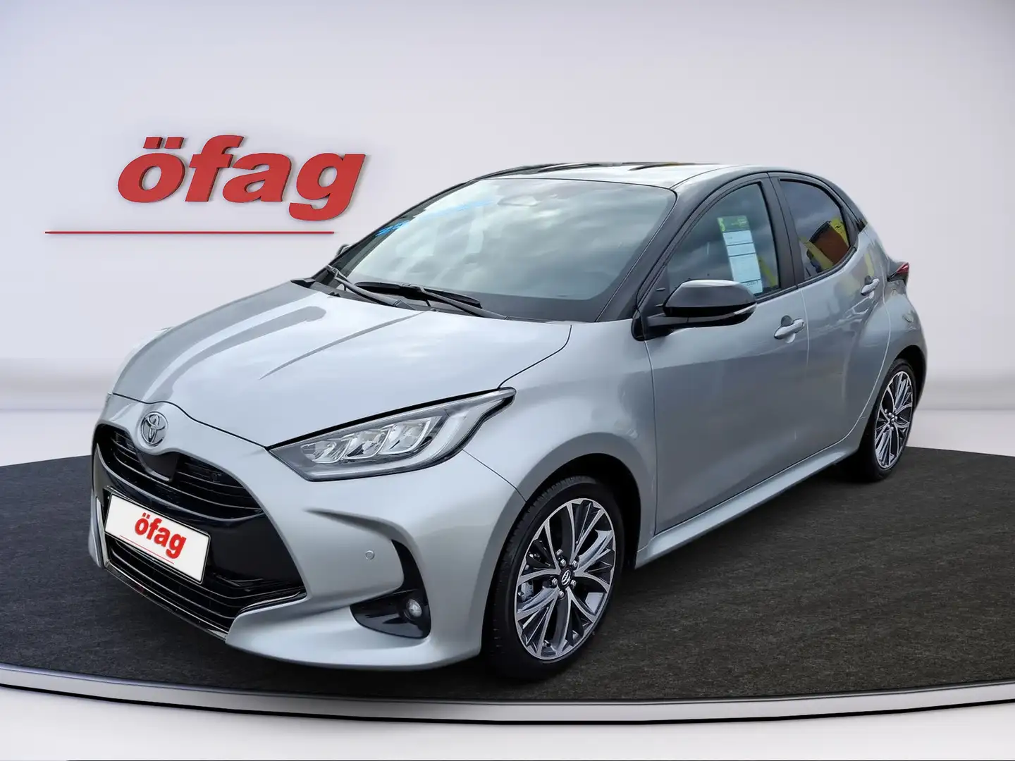 Toyota Yaris 1.5 VVT-i Hybrid Style Silber - 1