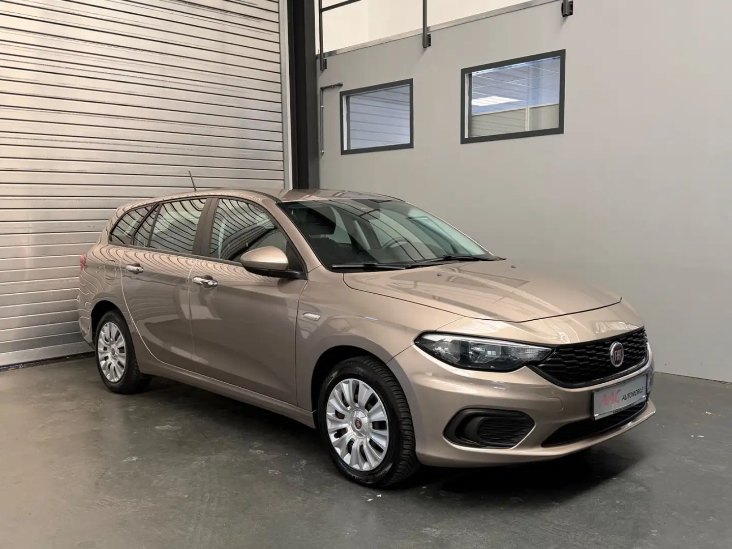 Fiat Tipo Street/Navi/PDC/Allwetterreifen Braun - 1