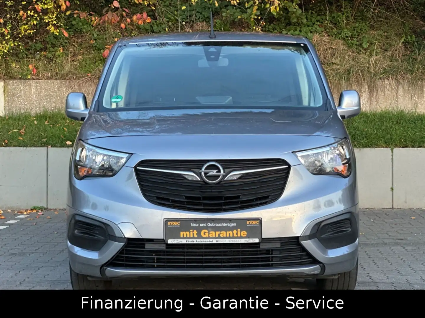 Opel Combo 1.5 Life/ERST 88TKM/KAMERA/CARPLAY/NAVI/SH Grau - 2