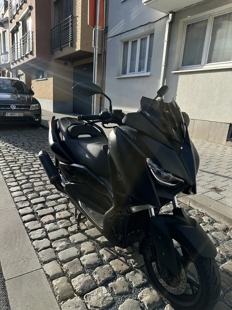 Yamaha X-Max 125 Ligne akramovic - 1