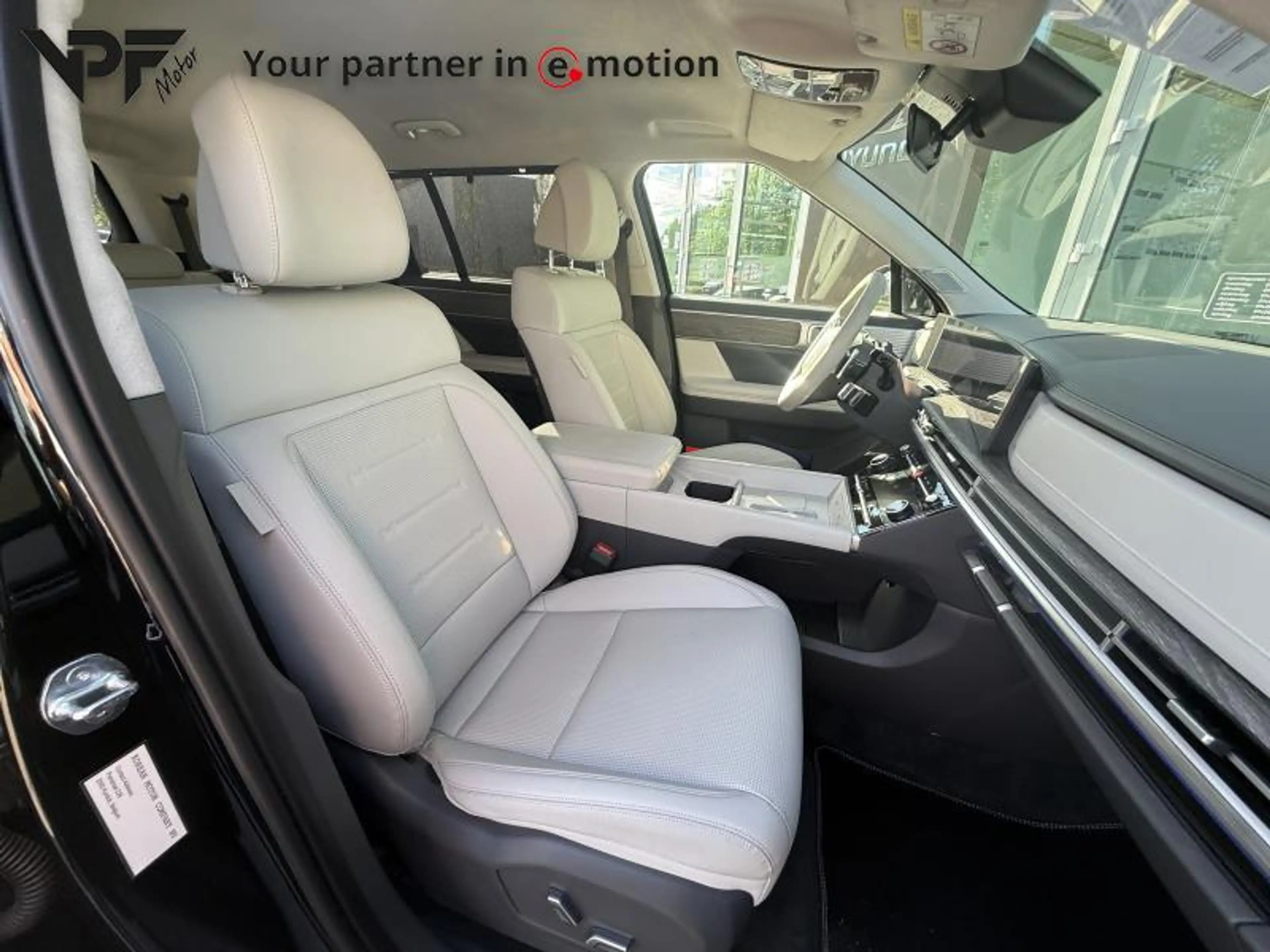 Hyundai SANTA FE Shine Hybrid 7 plaatser — photo 8