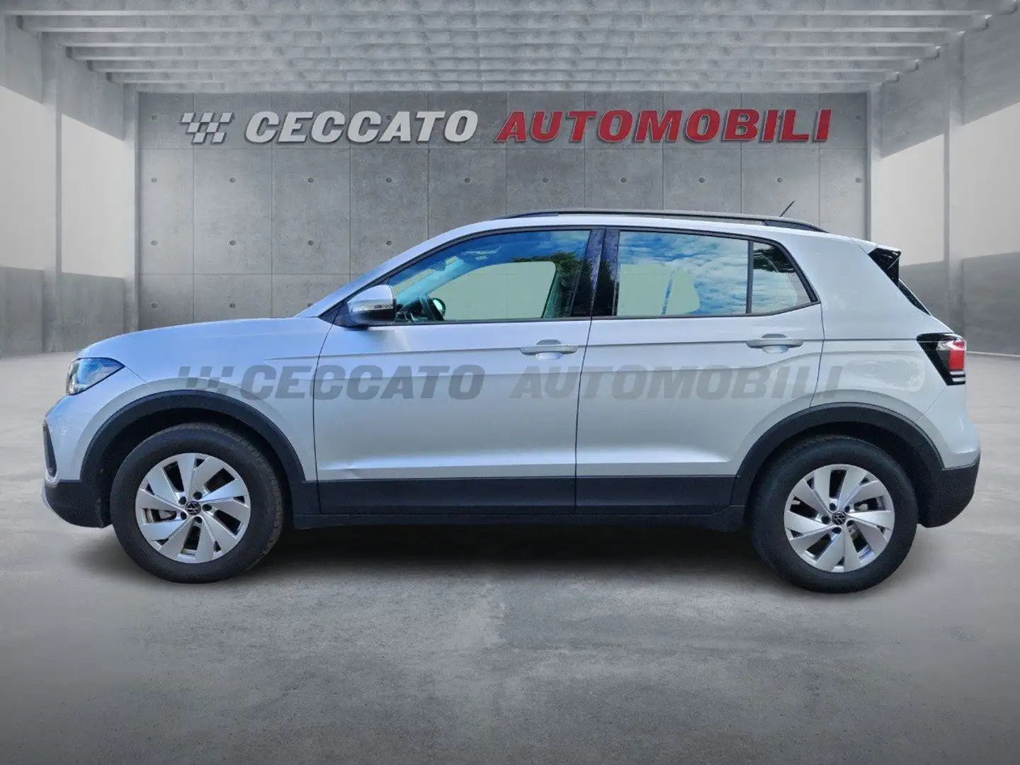 Volkswagen T-Cross 2024 1.0 tsi Life 115cv dsg Silber - 2