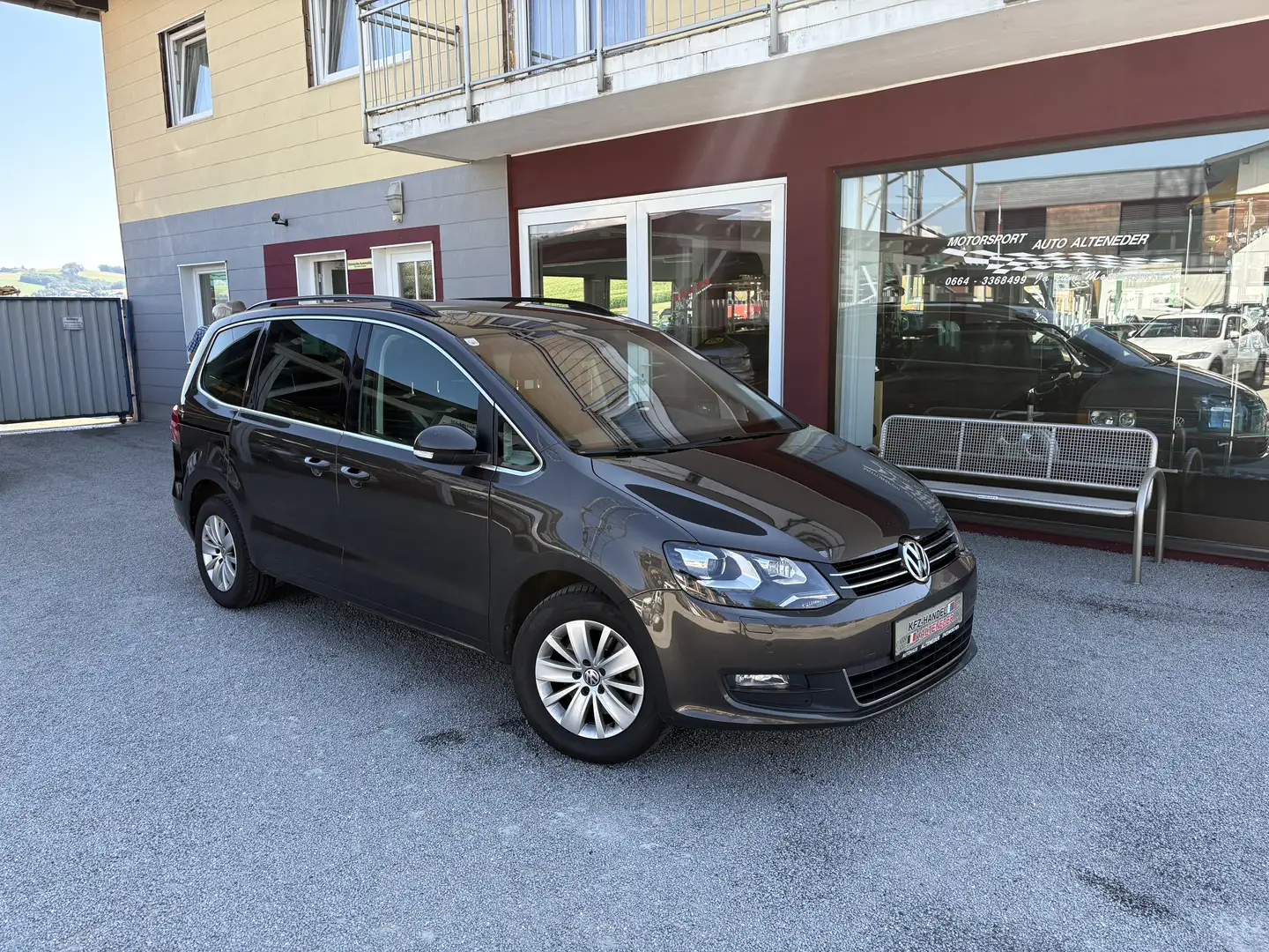 Volkswagen Sharan Karat BMT 2,0 TDI DPF 4Motion *ALLRAD|AHK|XENON* Marrón - 1
