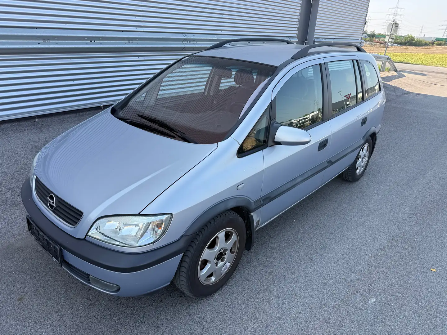 Opel Zafira Elegance 1,8 16V Aut. ID:110 - 1