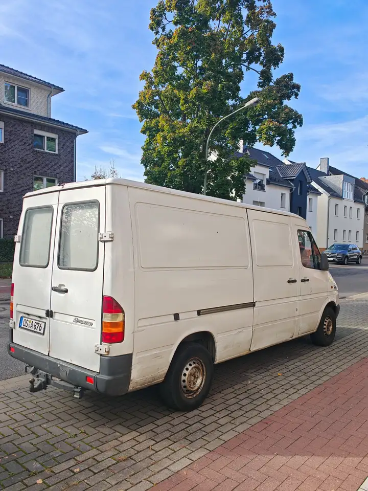 Mercedes-Benz Sprinter