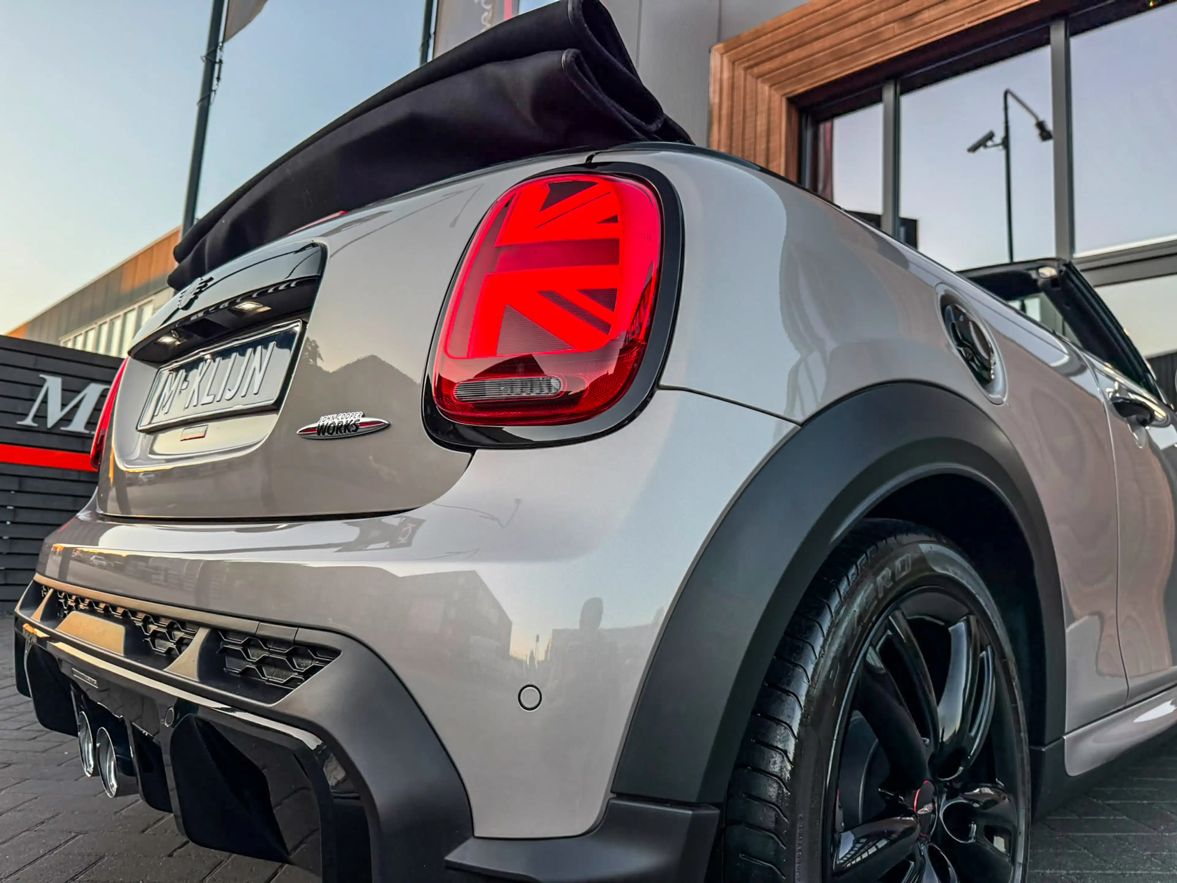 MINI John Cooper Works Cabrio 2.0 JCW Pack F1 aut Rooftopgrey/Bruin leer/Camera/ — photo 39