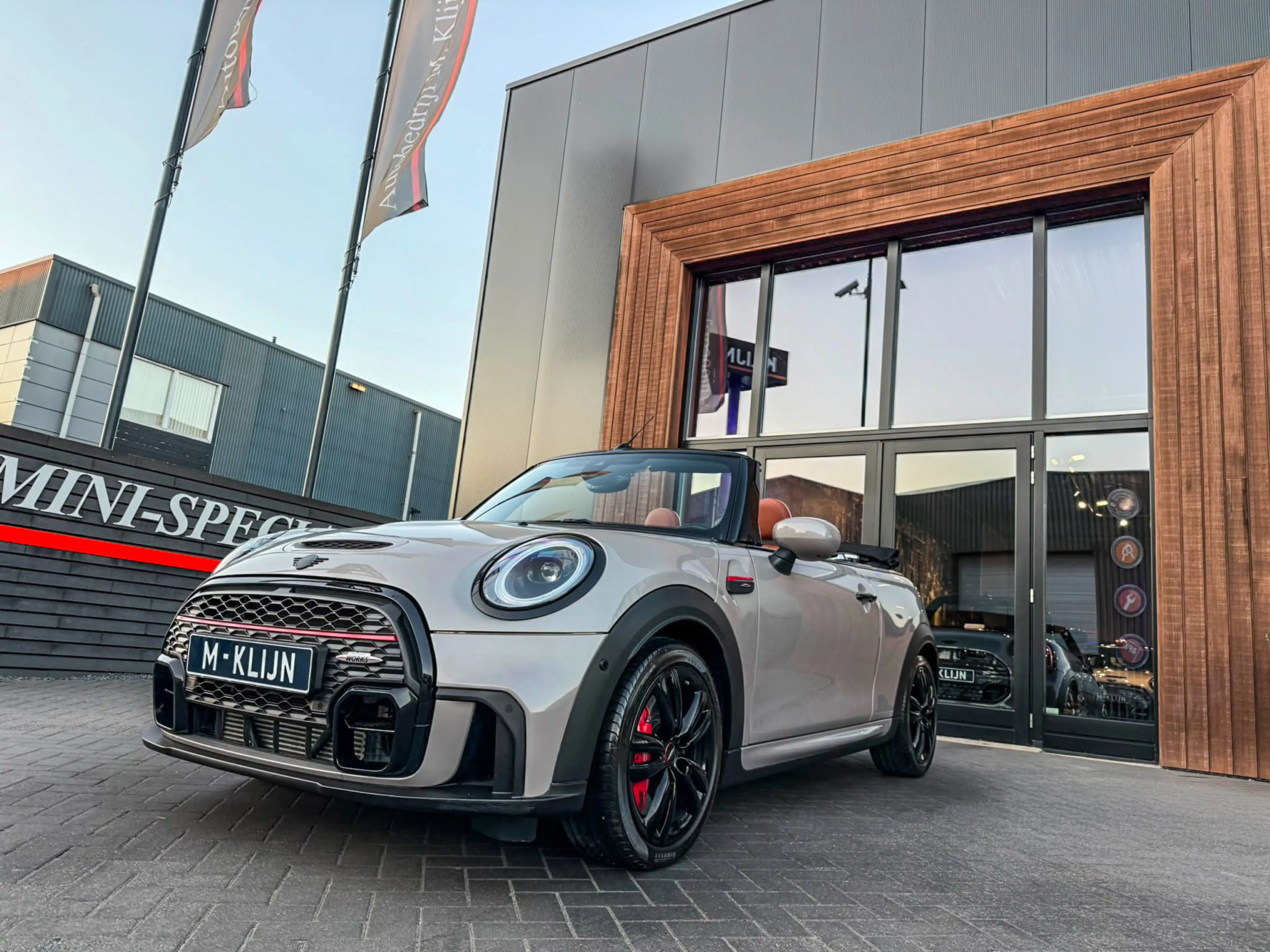 MINI John Cooper Works Cabrio 2.0 JCW Pack F1 aut Rooftopgrey/Bruin leer/Camera/ — photo 25