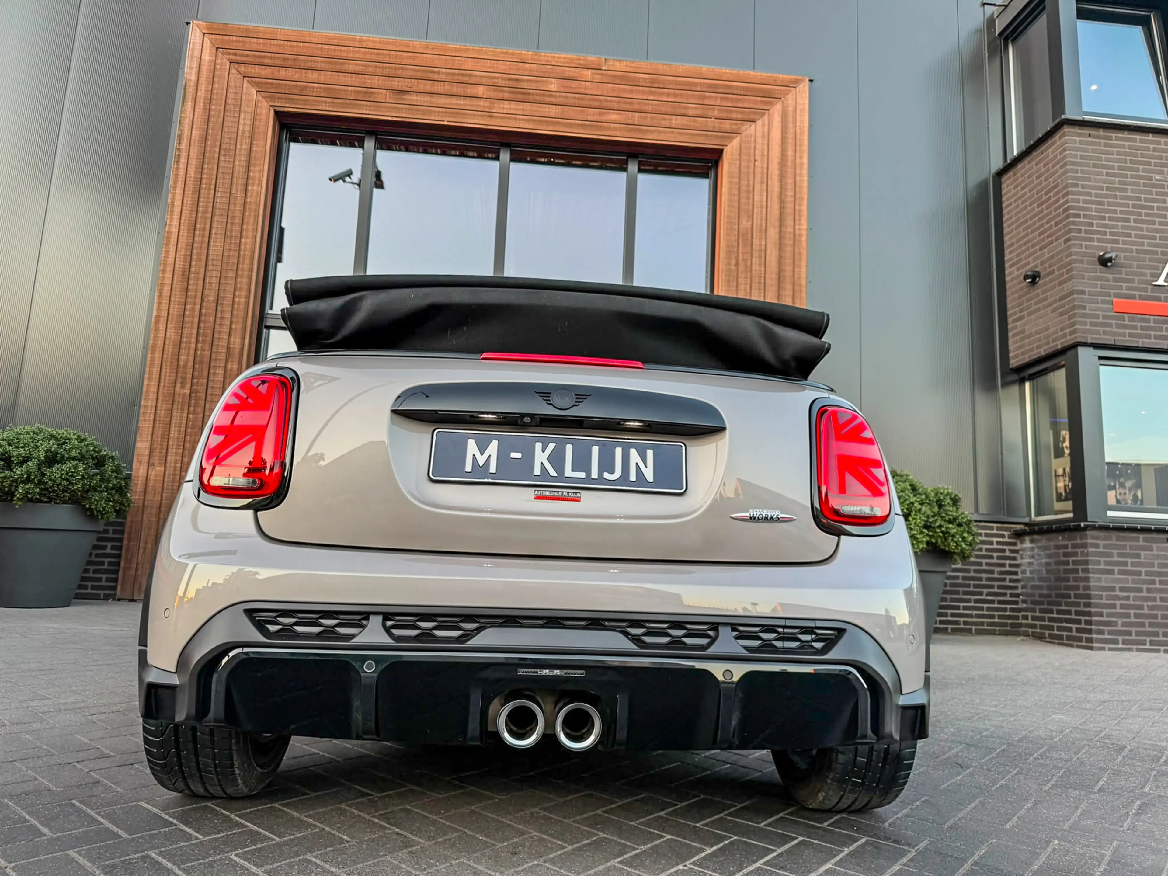 MINI John Cooper Works Cabrio 2.0 JCW Pack F1 aut Rooftopgrey/Bruin leer/Camera/ — photo 11