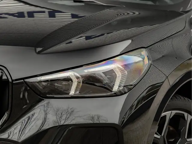 BMW X1 view 9