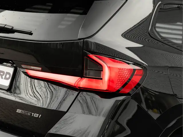 BMW X1 view 11
