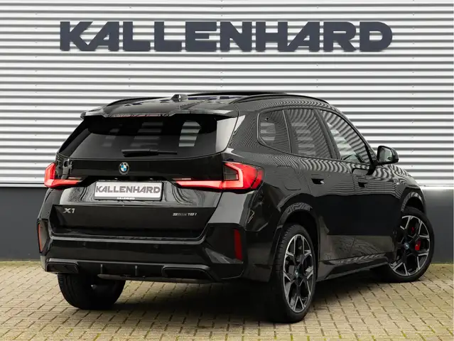 BMW X1 view 2