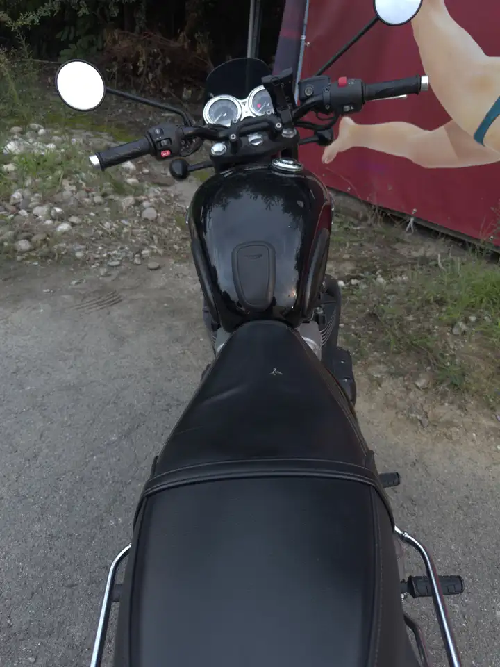 Triumph Bonneville T100