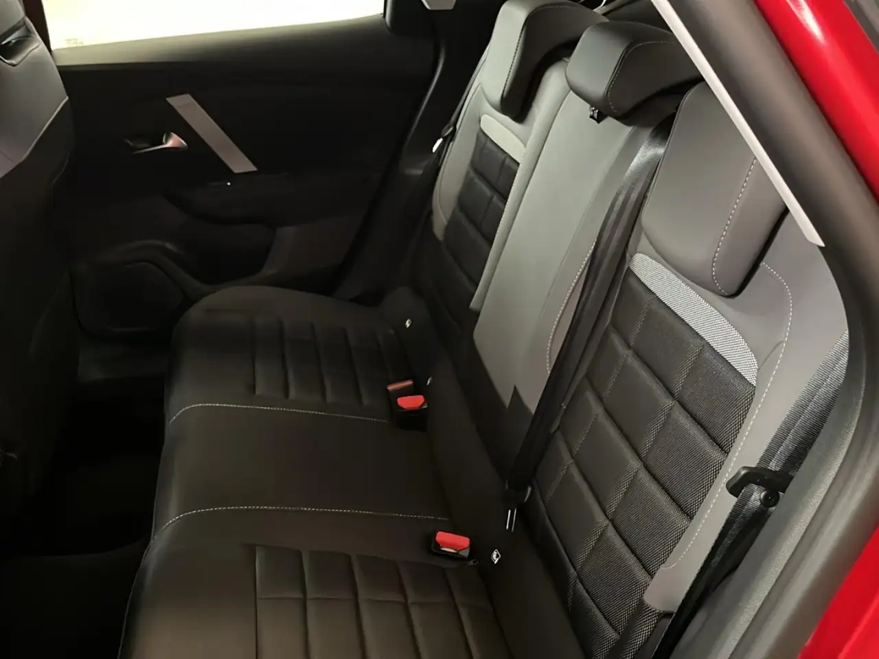 Citroen C4 2026 — фото 10