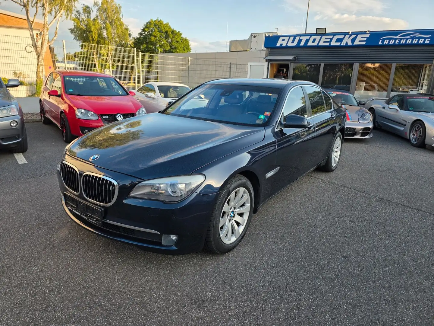 BMW 750 Baureihe 7 750i Blau - 1