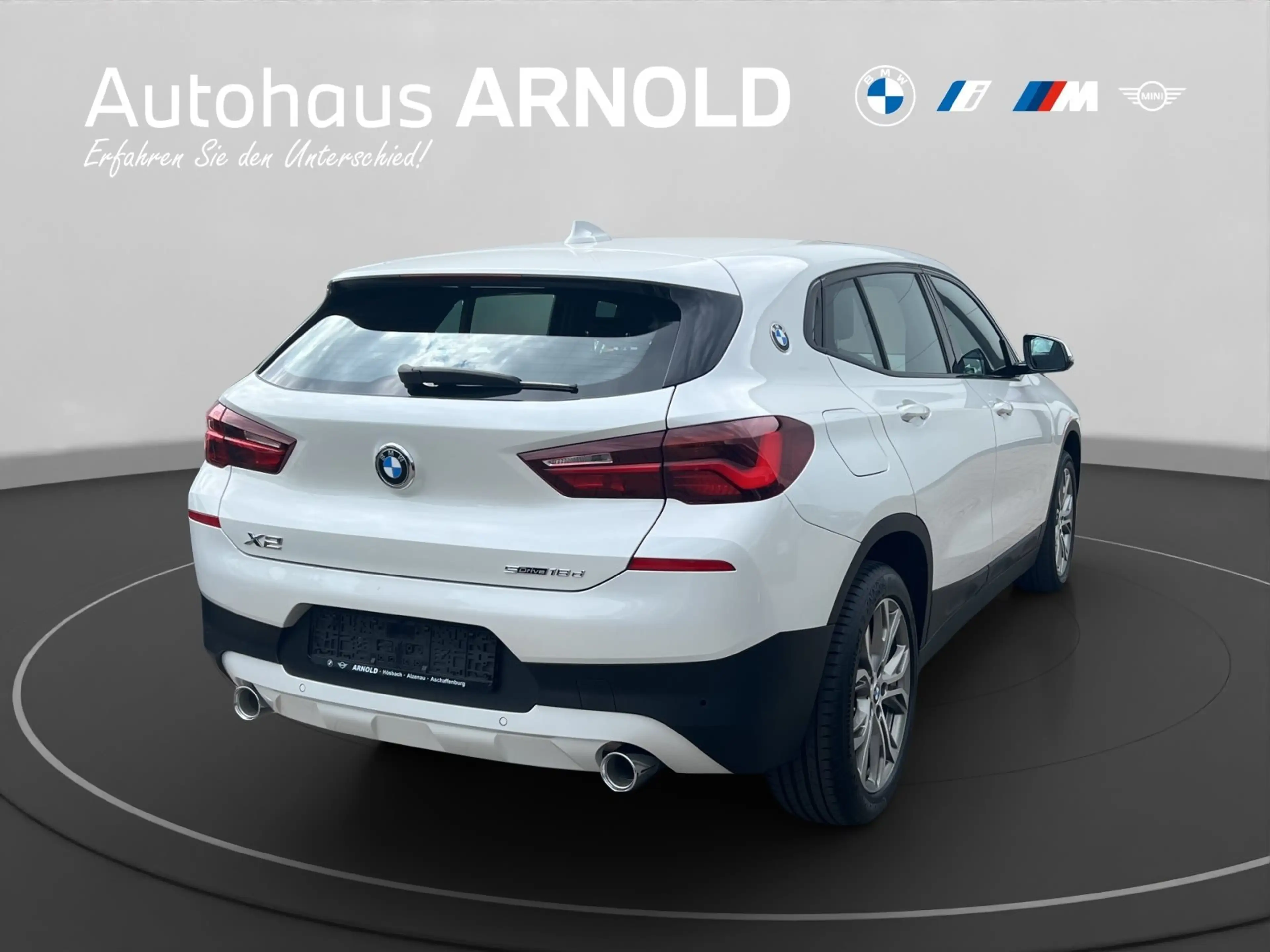 BMW X2 sDrive18d Navi Tempomat AHK — photo 4