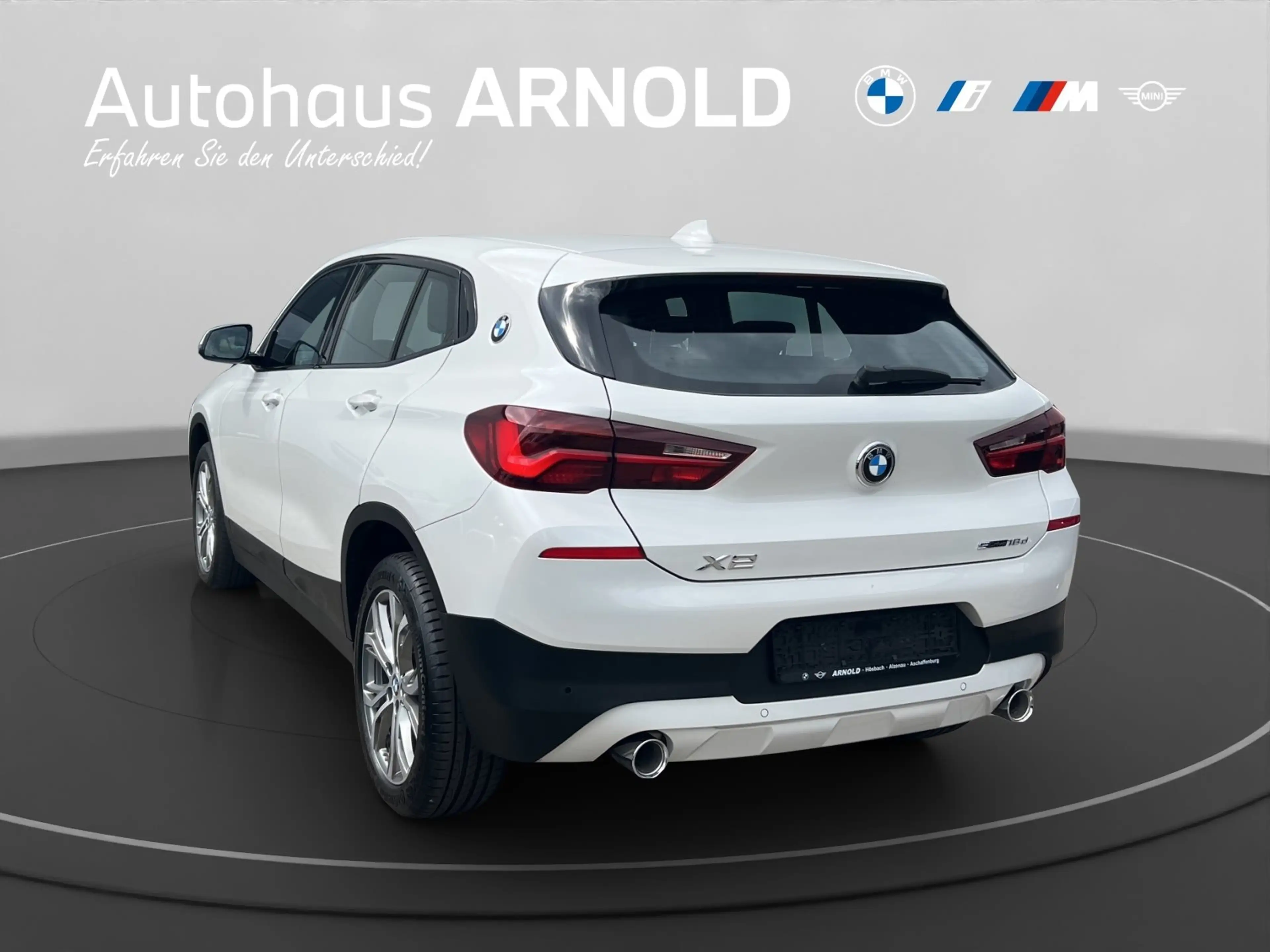 BMW X2 sDrive18d Navi Tempomat AHK — photo 6
