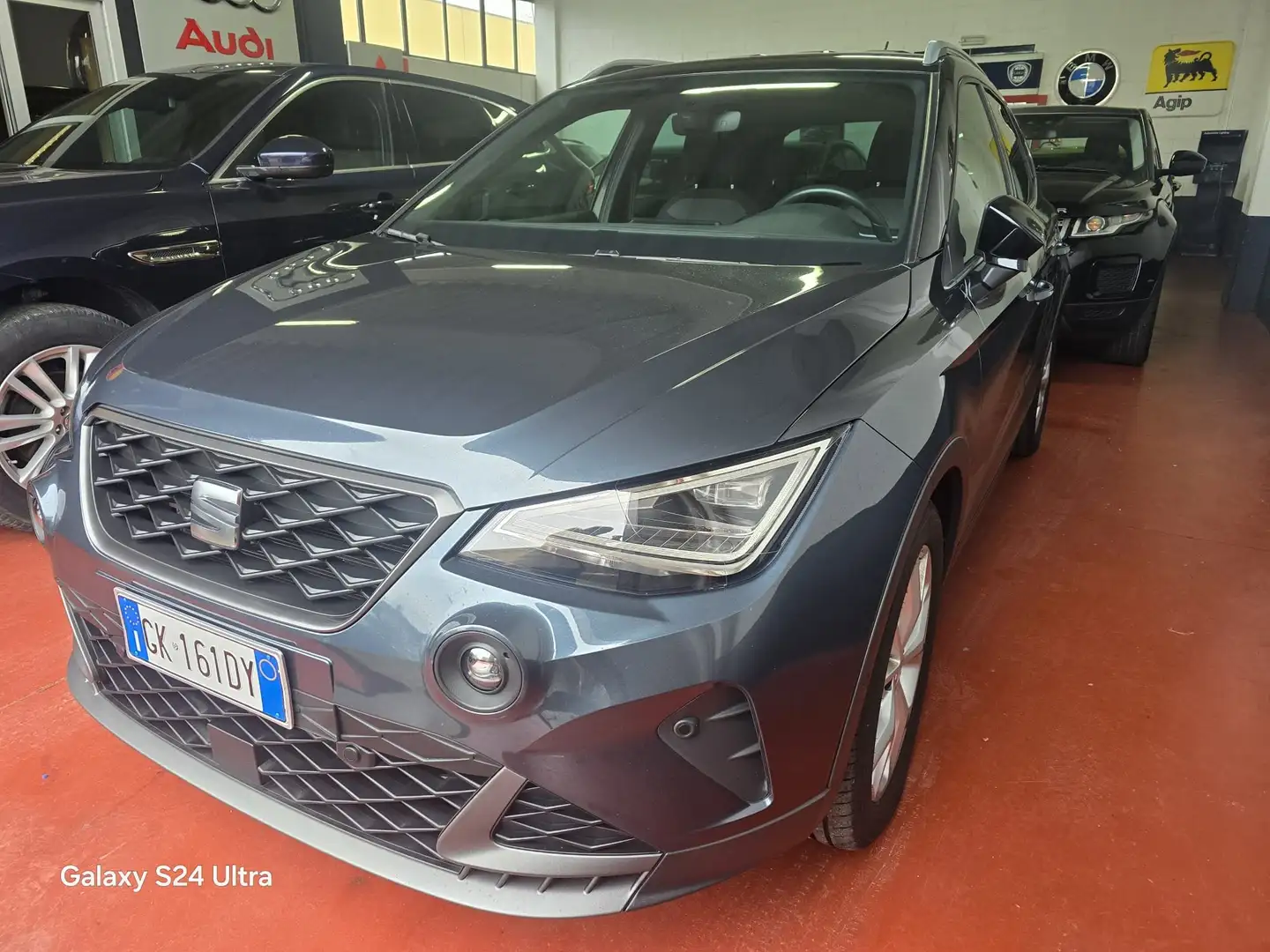 SEAT Arona Arona 1.0 tgi FR 90cv METANO Gris - 2