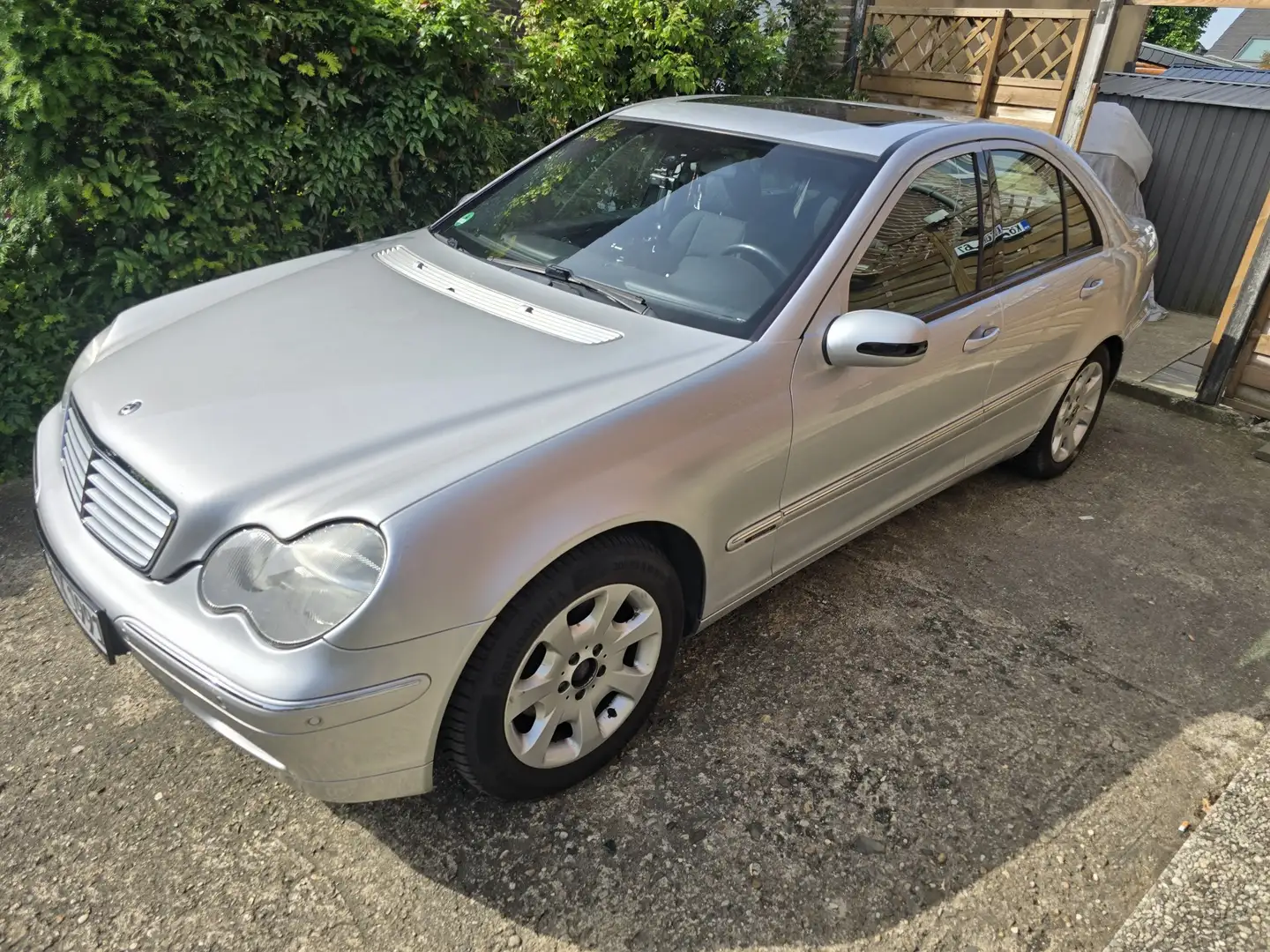 Mercedes-Benz C 240 Elegance - 1
