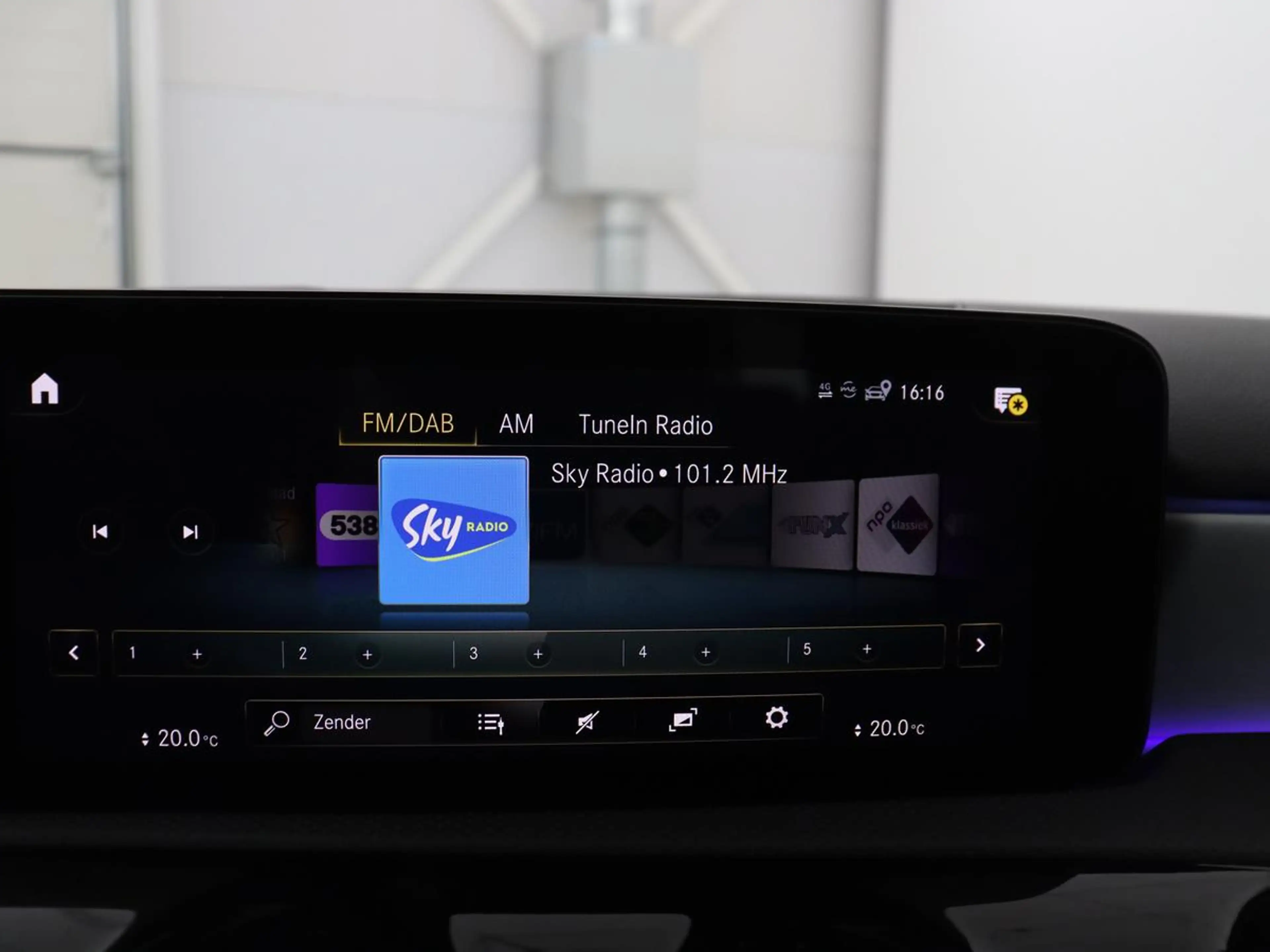 Mercedes-Benz A 200 Business Solution AMG | Trekhaak | Pano. Dak | Cam — photo 21