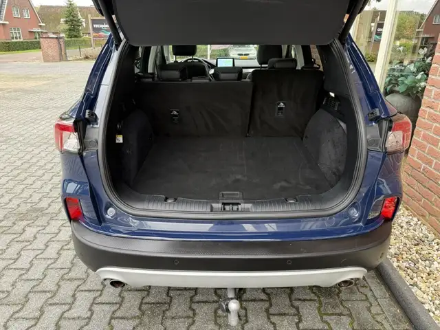 Ford Kuga view 11