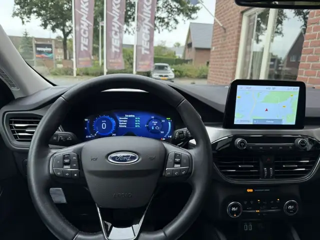 Ford Kuga view 12