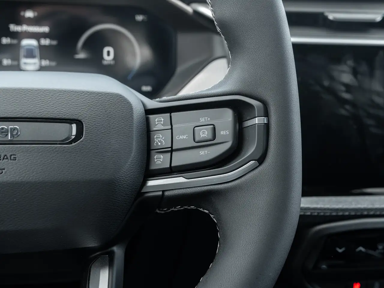 Jeep Cherokee снимка Jeep Cherokee