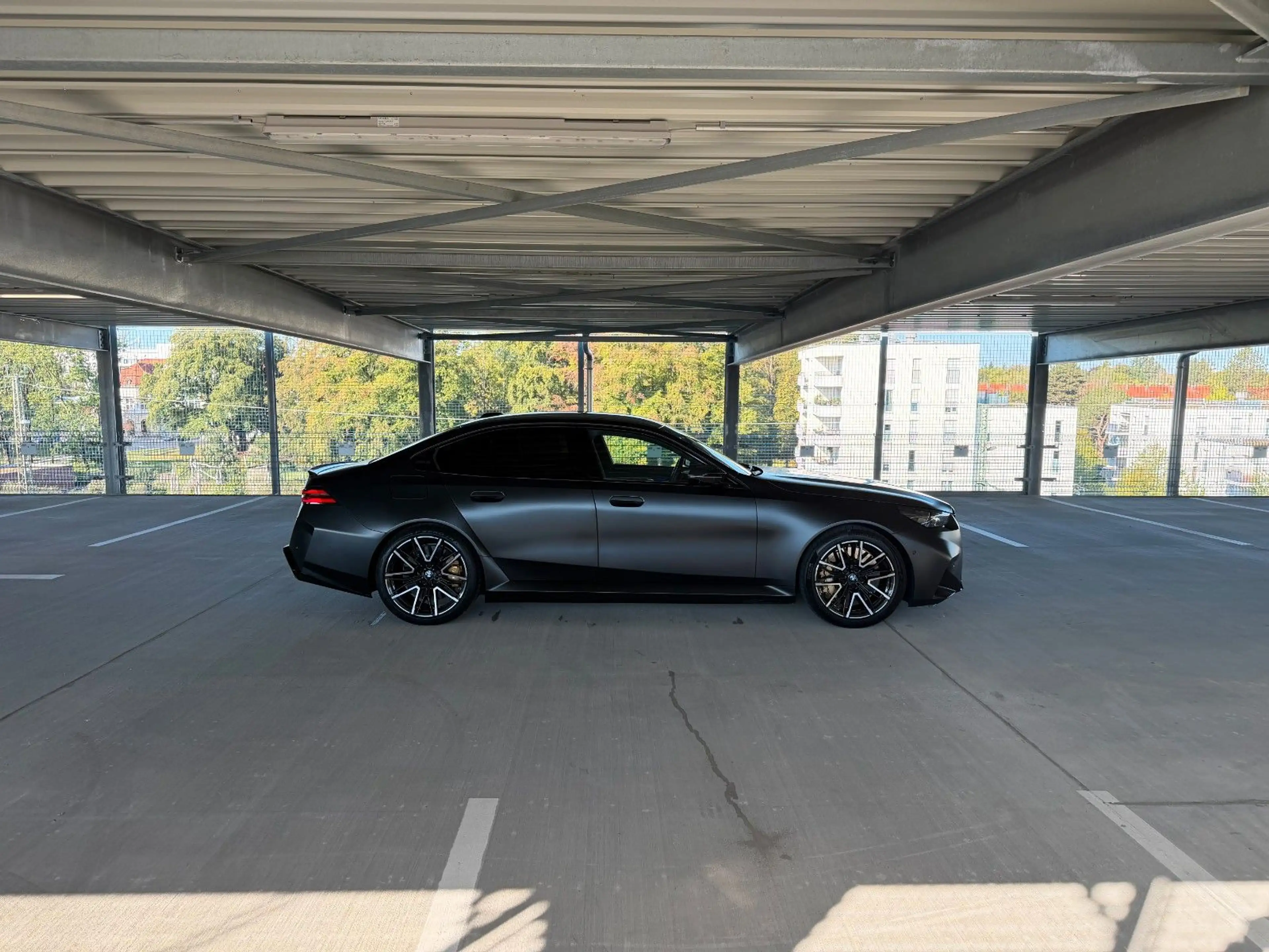 BMW M5 Lim. ULTIMATE/CARBON 100% voll — photo 14
