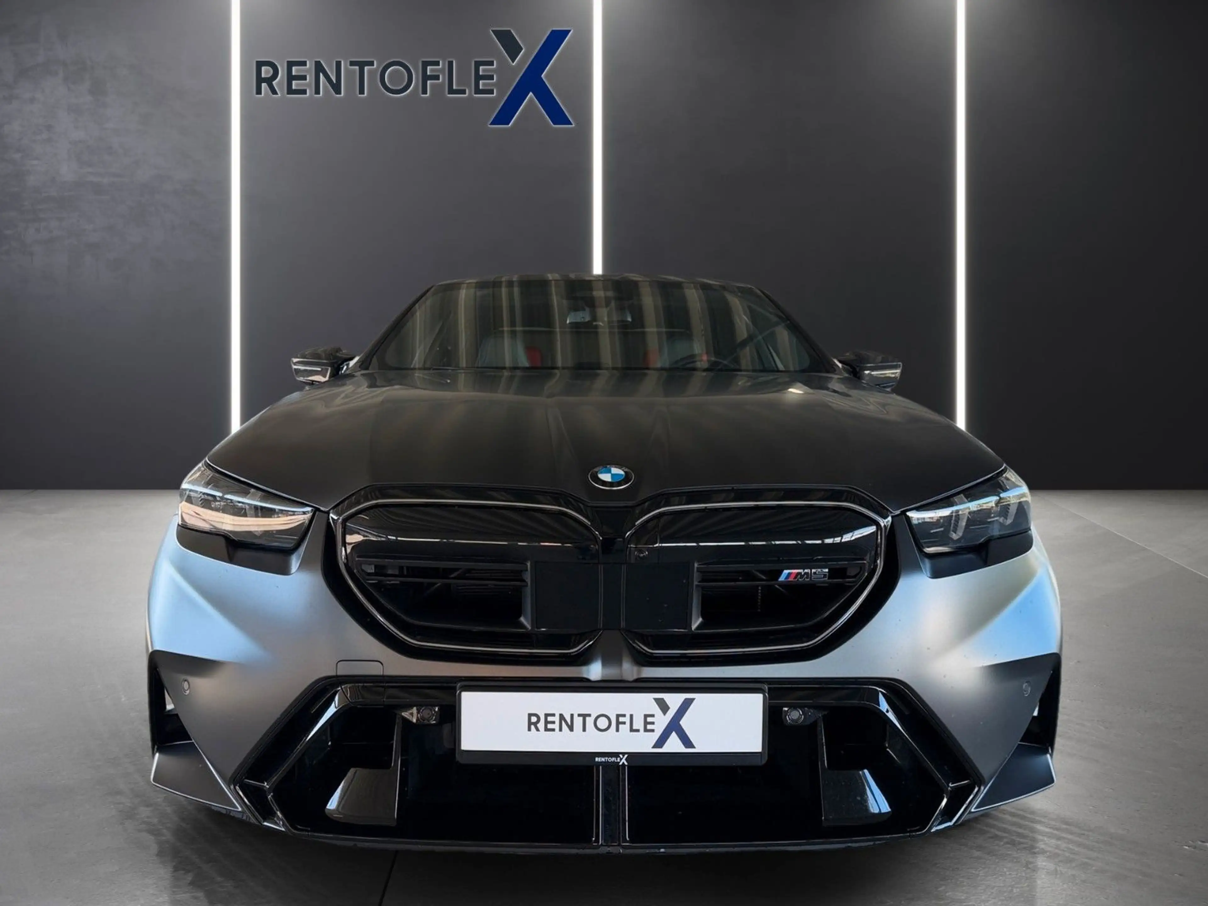 BMW M5 Lim. ULTIMATE/CARBON 100% voll — photo 3
