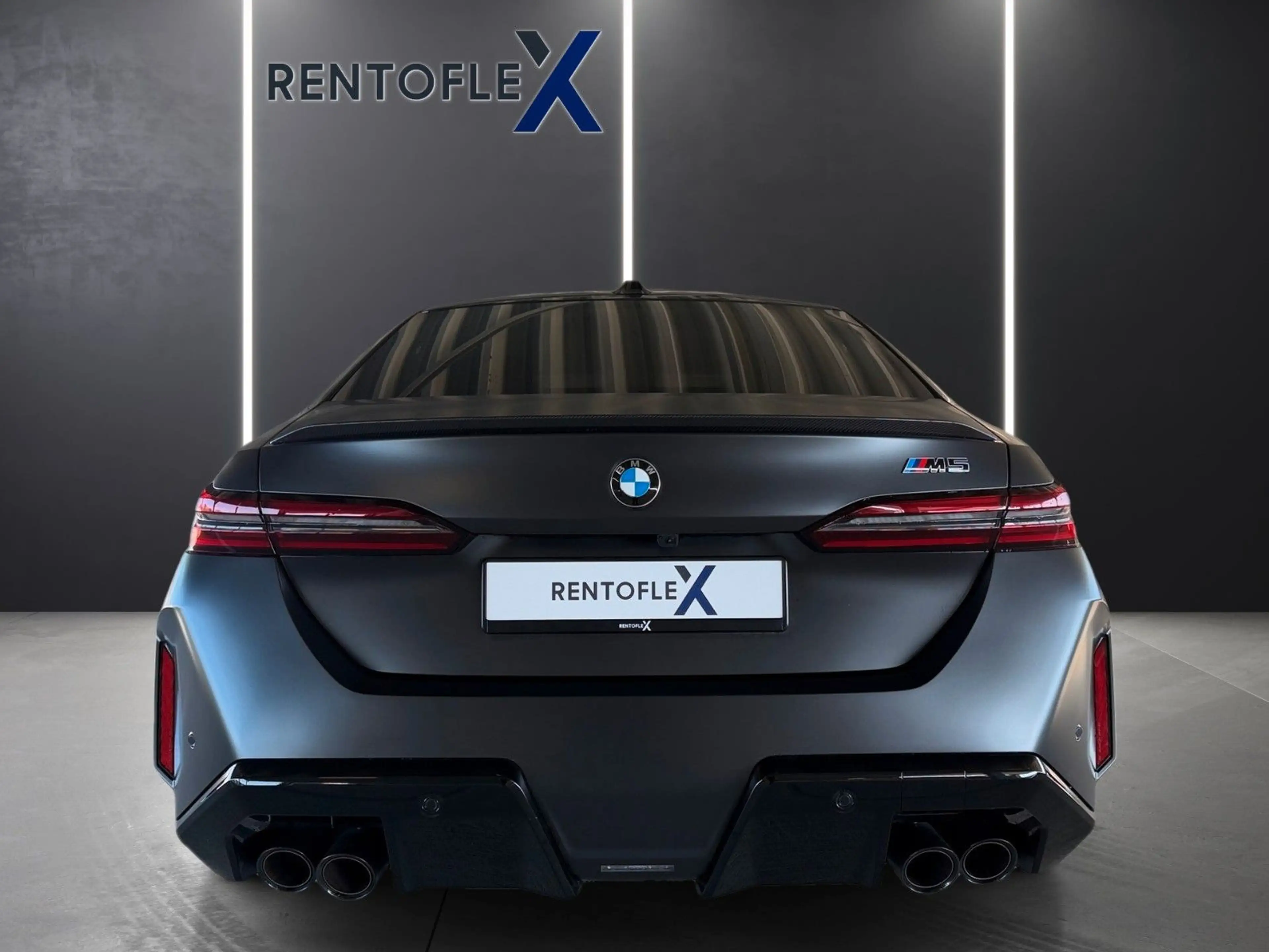 BMW M5 Lim. ULTIMATE/CARBON 100% voll — photo 7