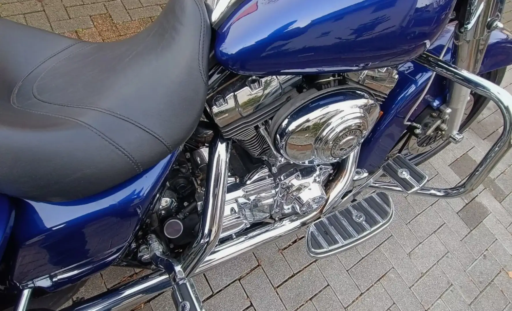 Harley-Davidson Road King Bleu - 2