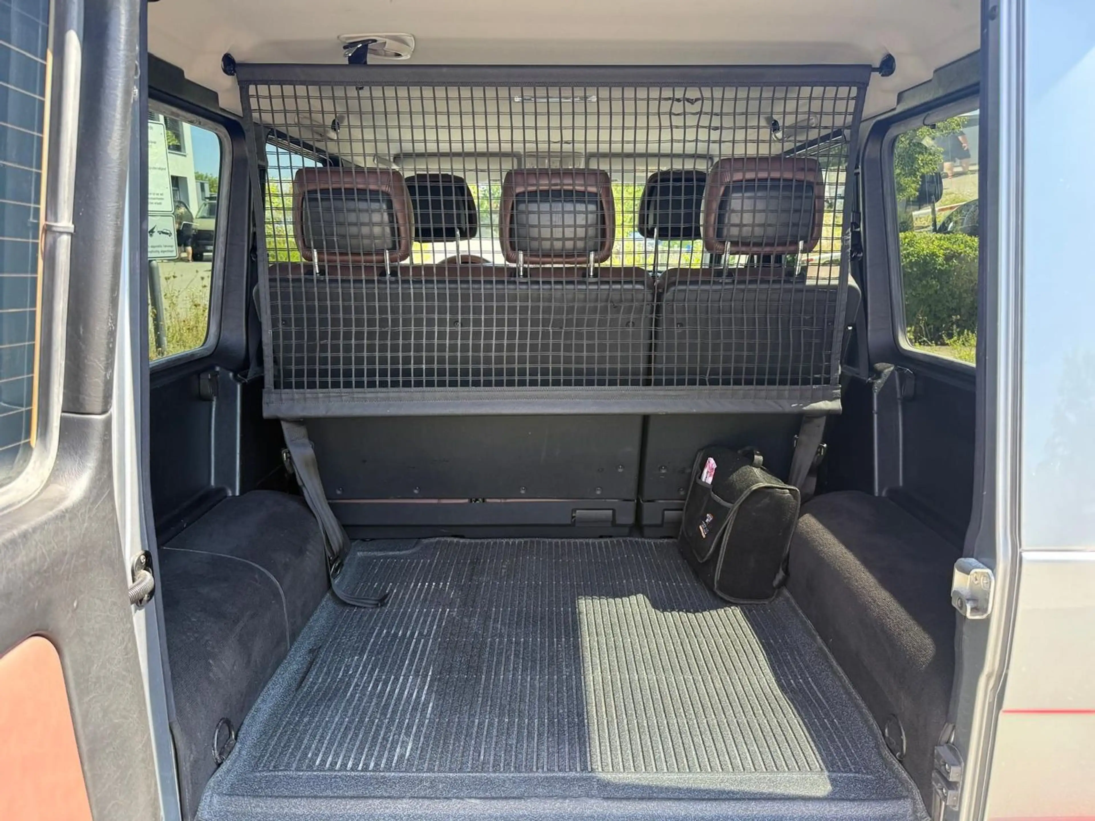 Mercedes-Benz G 350 G 350 BlueTec AMG Line — photo 15