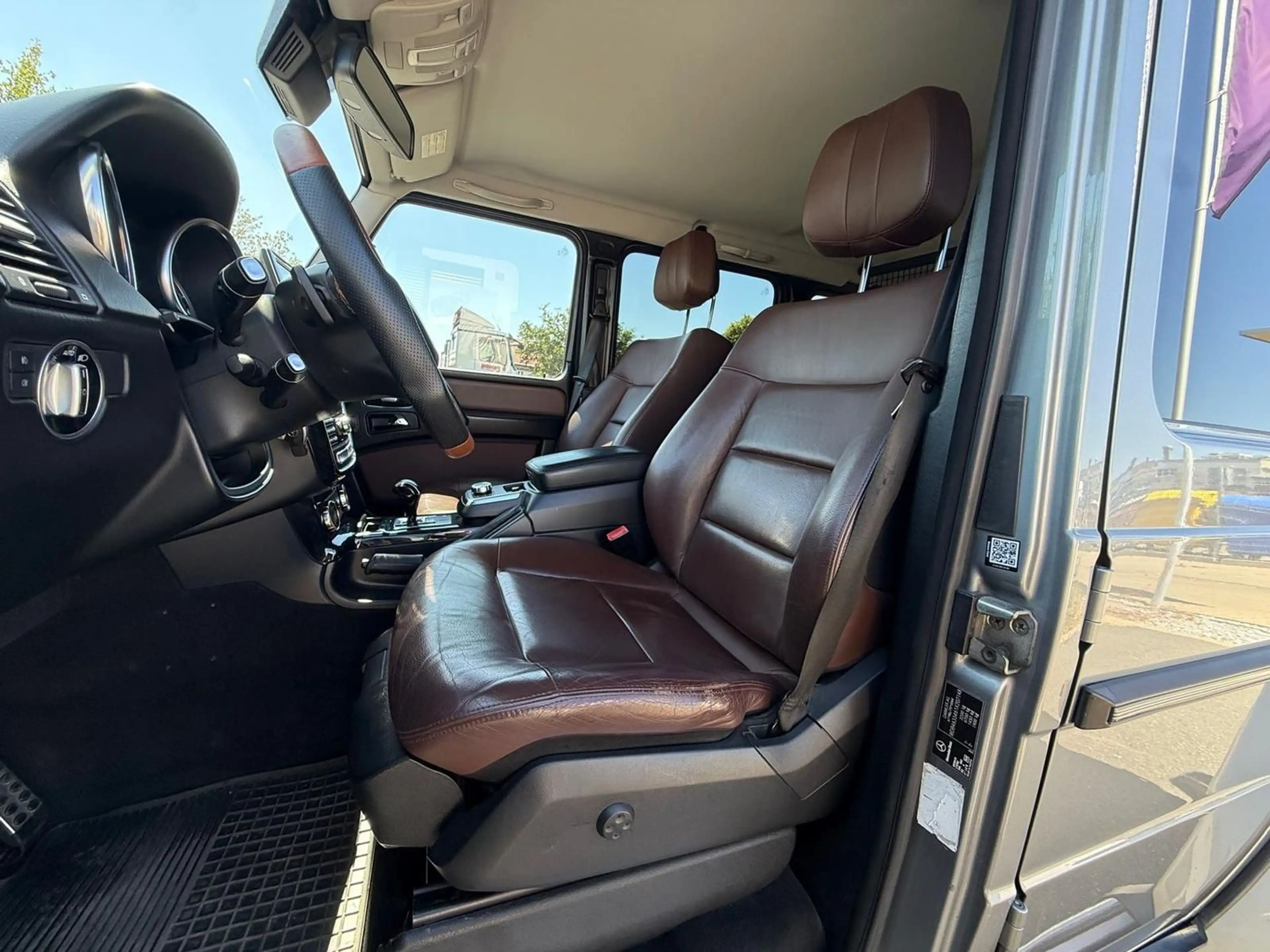 Mercedes-Benz G 350 G 350 BlueTec AMG Line — photo 12