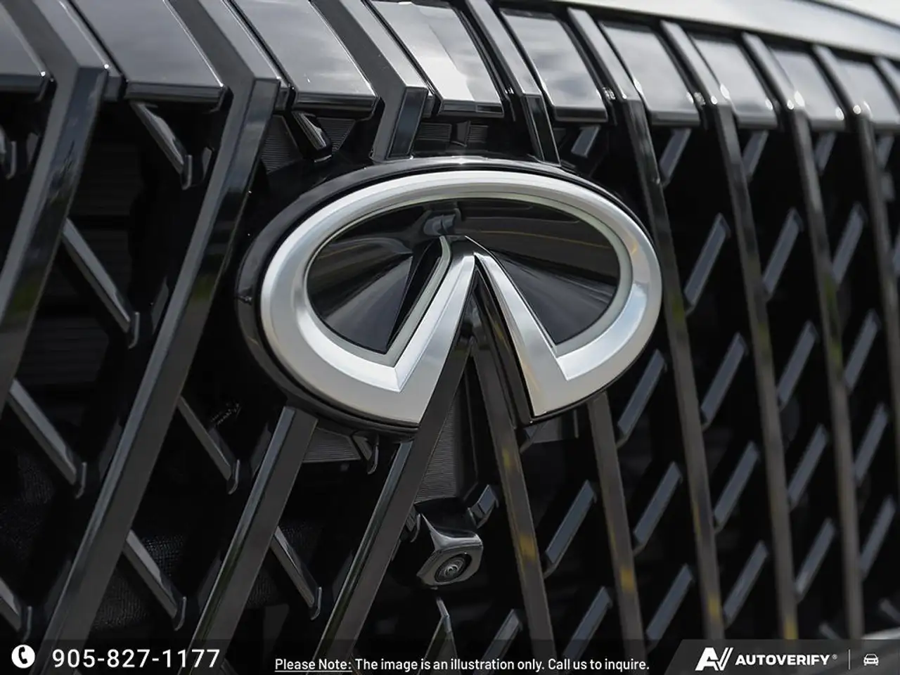 Infiniti QX80 снимка Infiniti QX80
