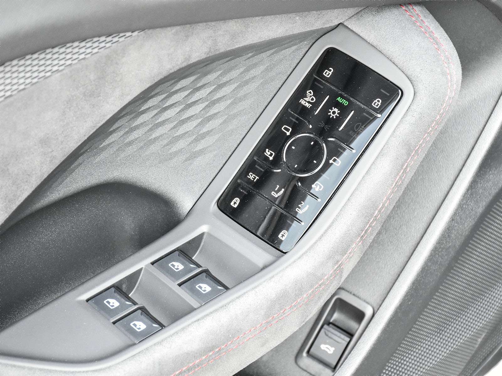 2025 Audi A5 Technik 2.0 TFSI quattro | Edition One | S-Line thumb 14