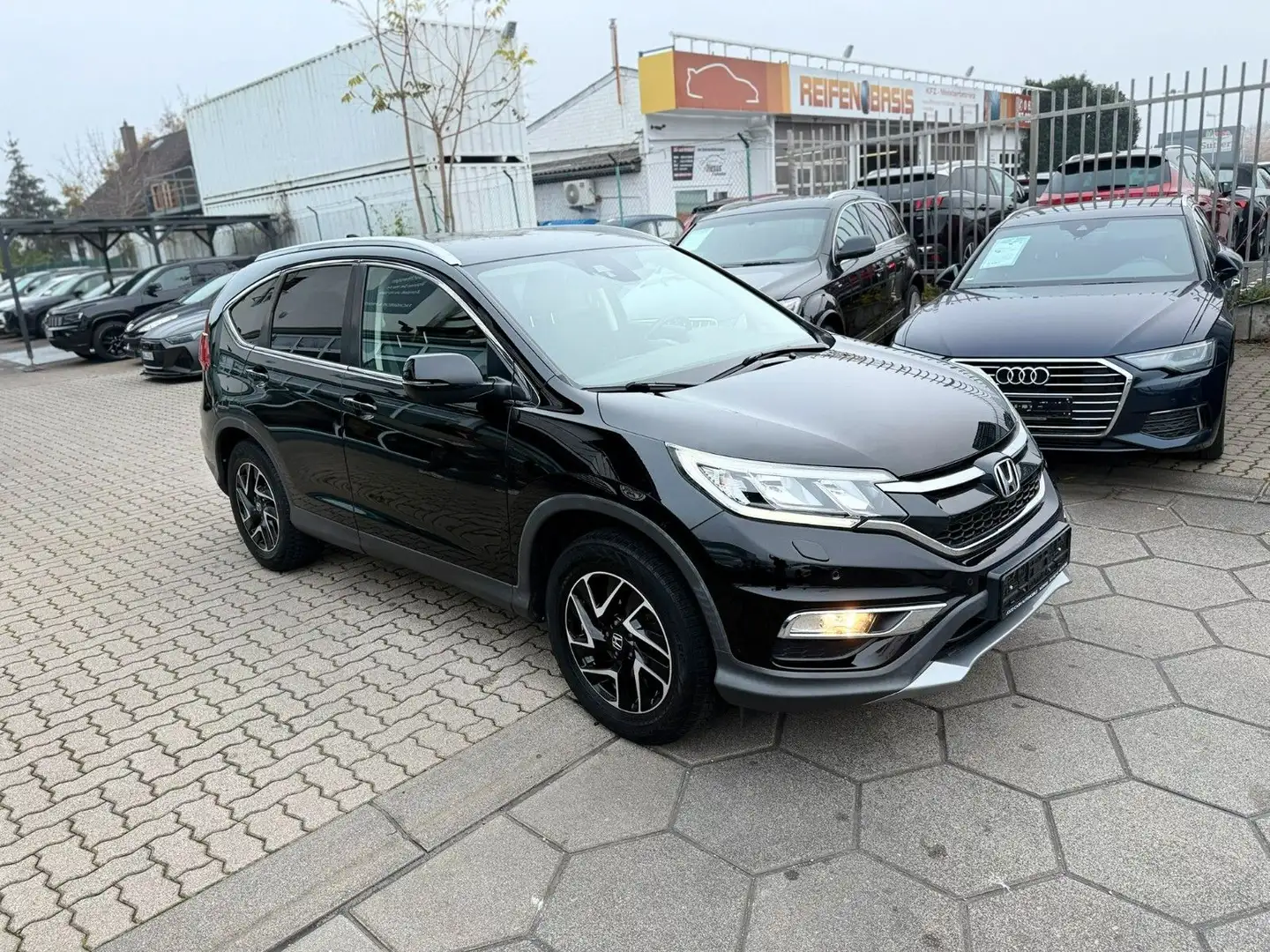 Honda CR-V Elegance 4WD*NAVI*AHK*LED*SHZG*XENON Schwarz - 1
