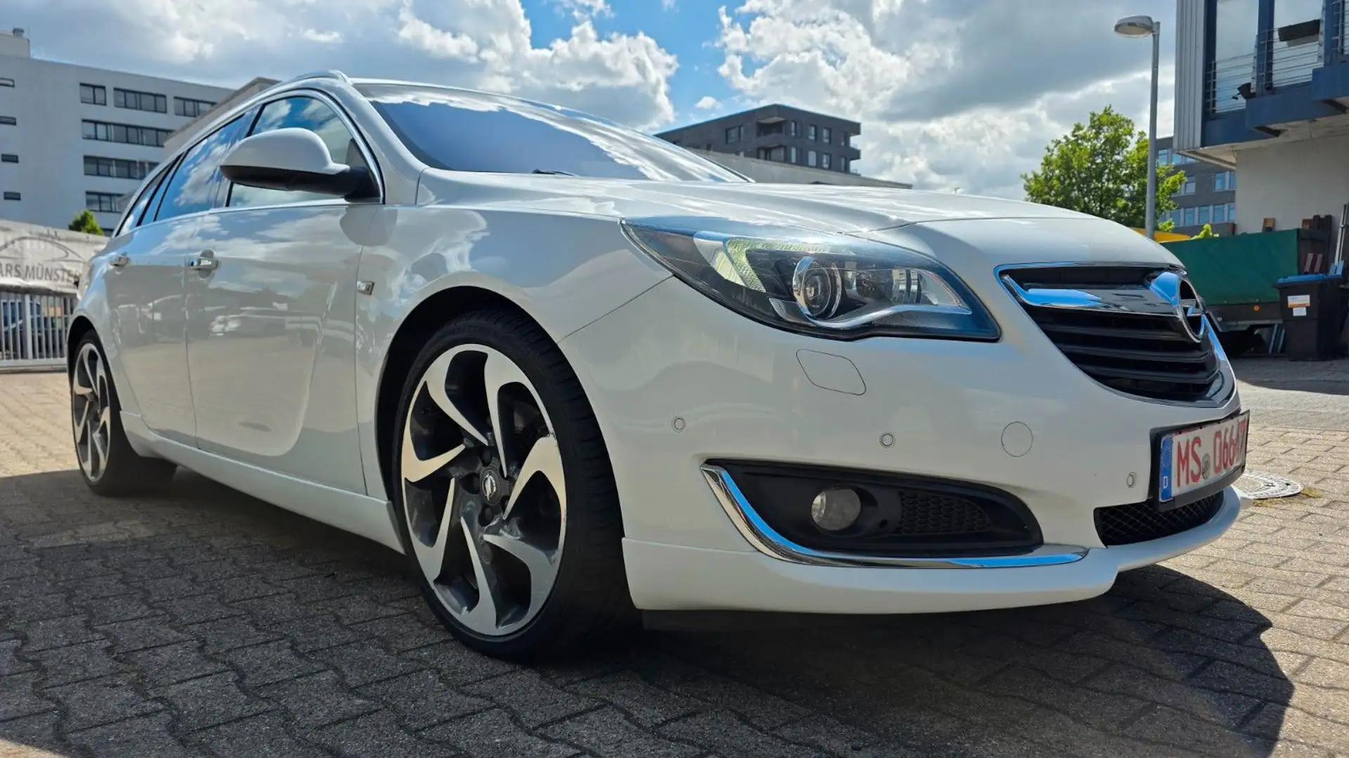 Opel Insignia 2.0 CDTI ST OPC-LINE XENON LEDER NAVI Білий - 2