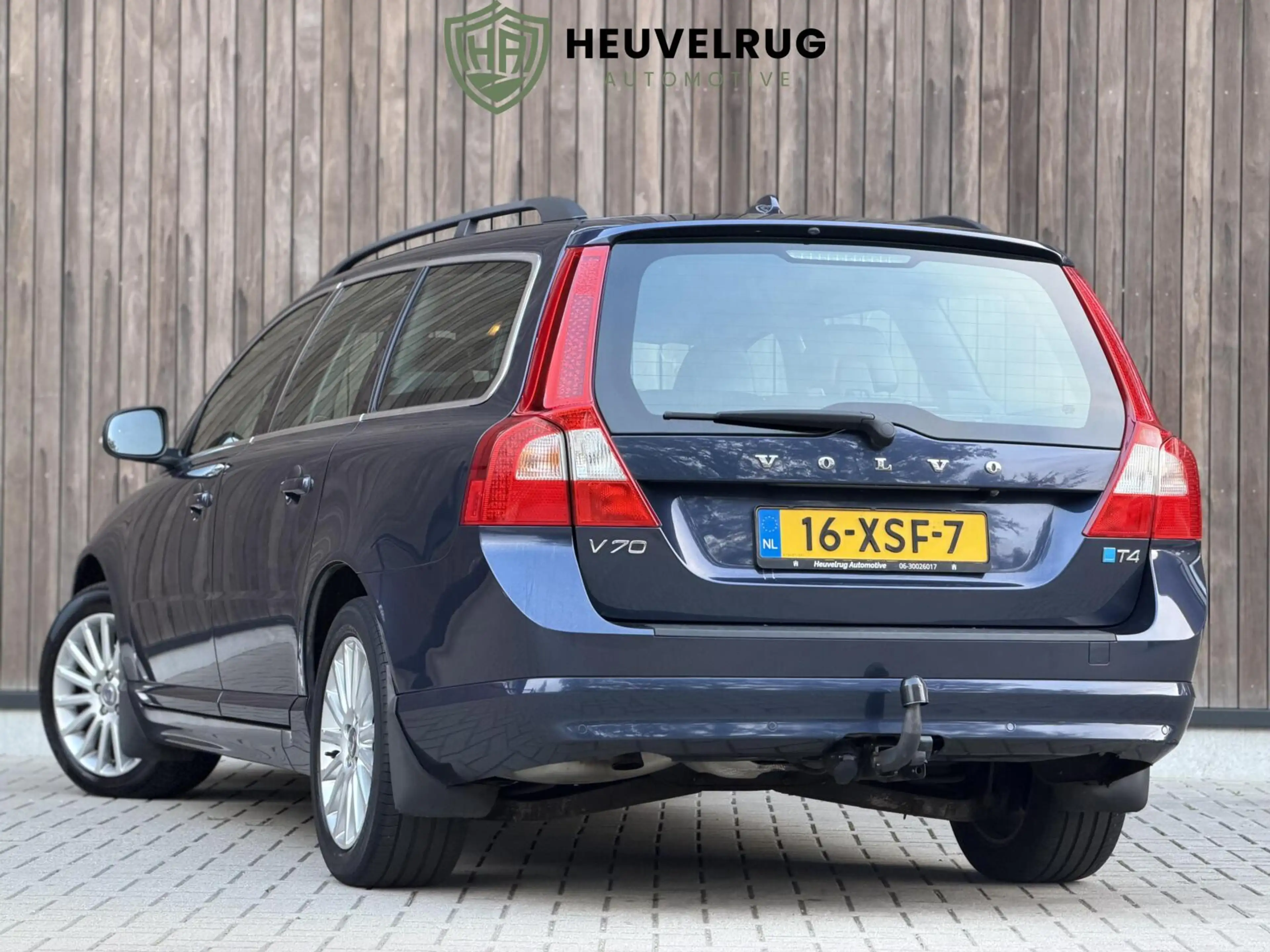 Volvo V70 1.6 T4 Limited Edition | CAMERA | TREKHAAK | DEALE — photo 2