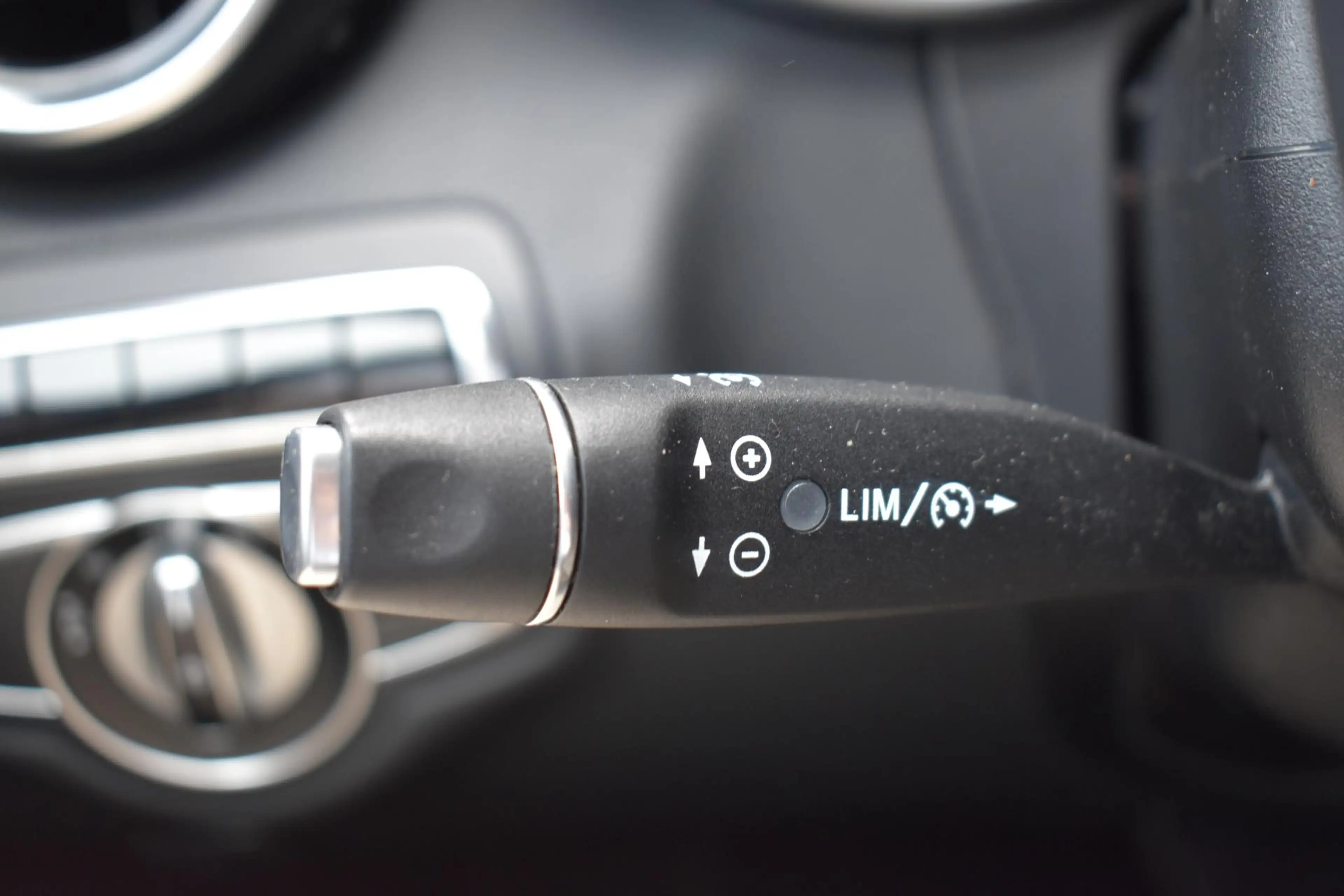 Mercedes-Benz C 350 Estate e LEDER SPORTSTOELEN LED NAVI — photo 37
