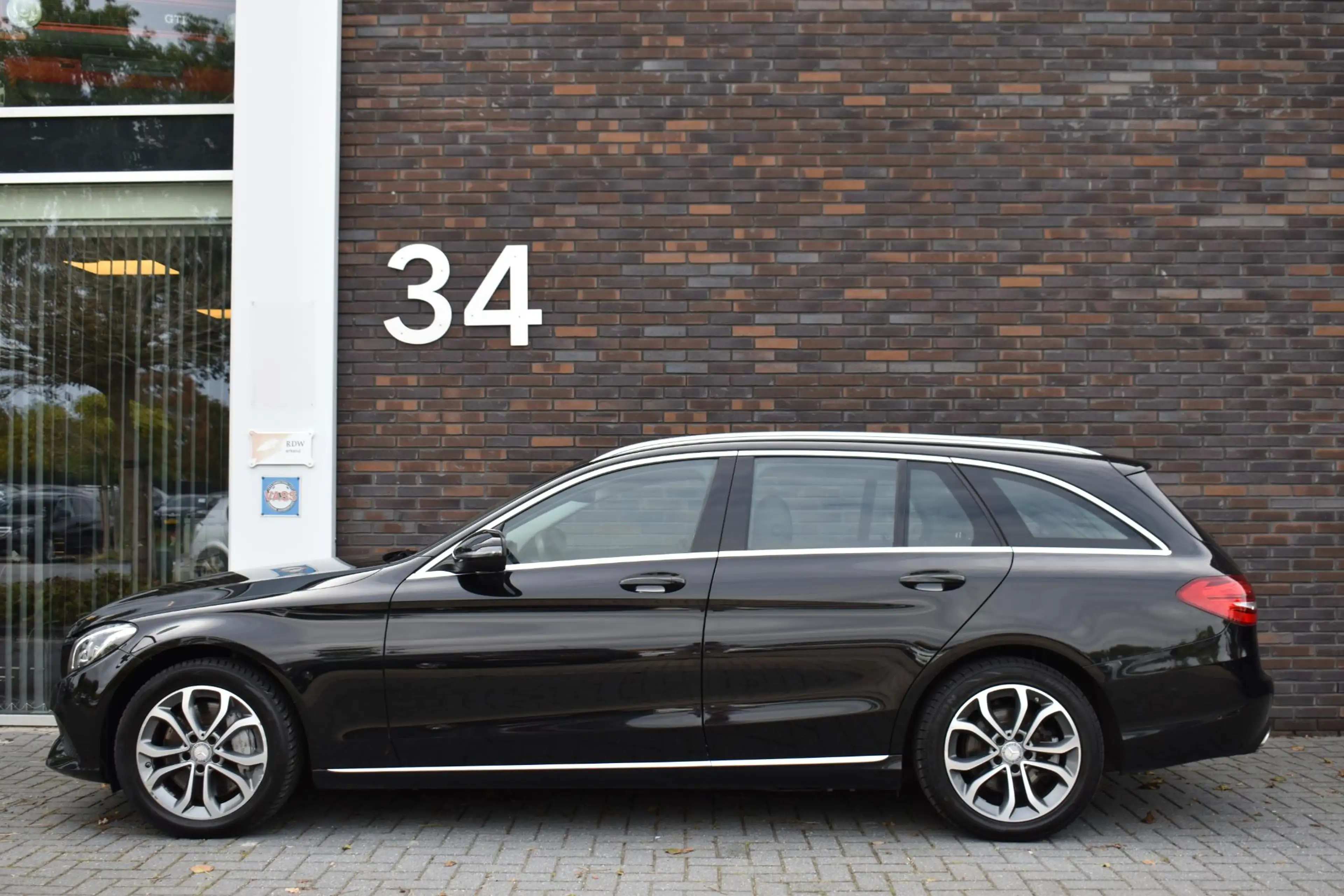 Mercedes-Benz C 350 Estate e LEDER SPORTSTOELEN LED NAVI — photo 9