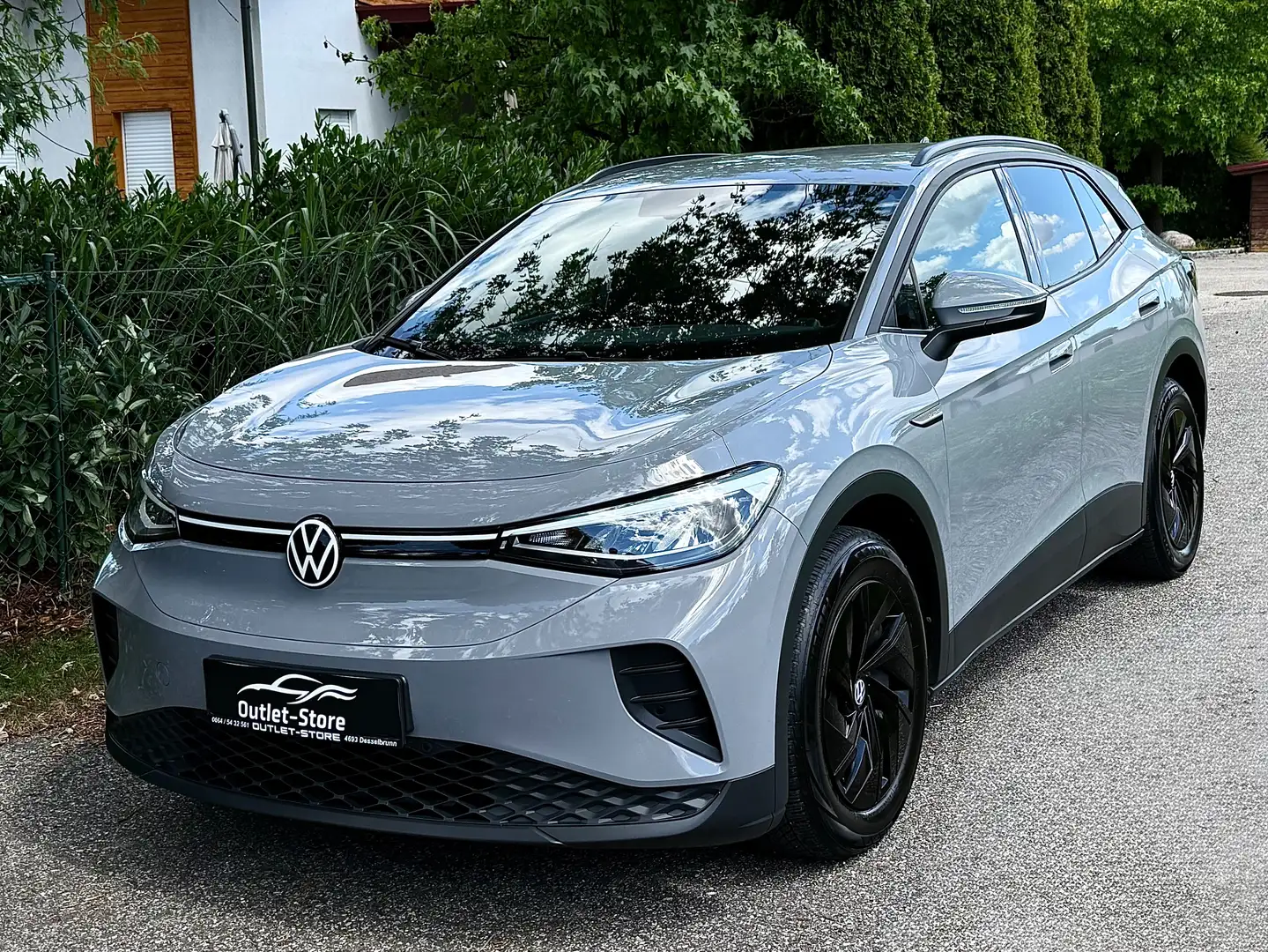 Volkswagen ID.4 Pure 109 kW*2.Besitz*Sonderlack*MwSt.* Grau - 1