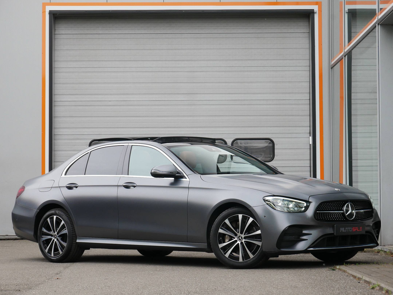 Mercedes-Benz E 300 e PHEV AMG SOH 100% new battery Pano/Matt/AHK/Nappa/360/3D Hifi/ — photo 2