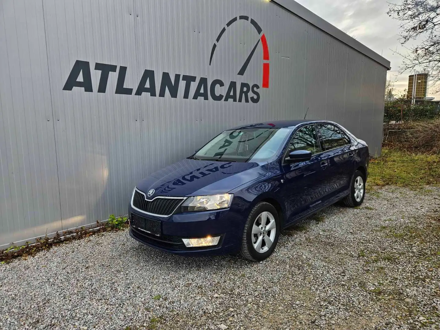 Skoda Rapid/Spaceback Elegance; Automatik Blau - 1