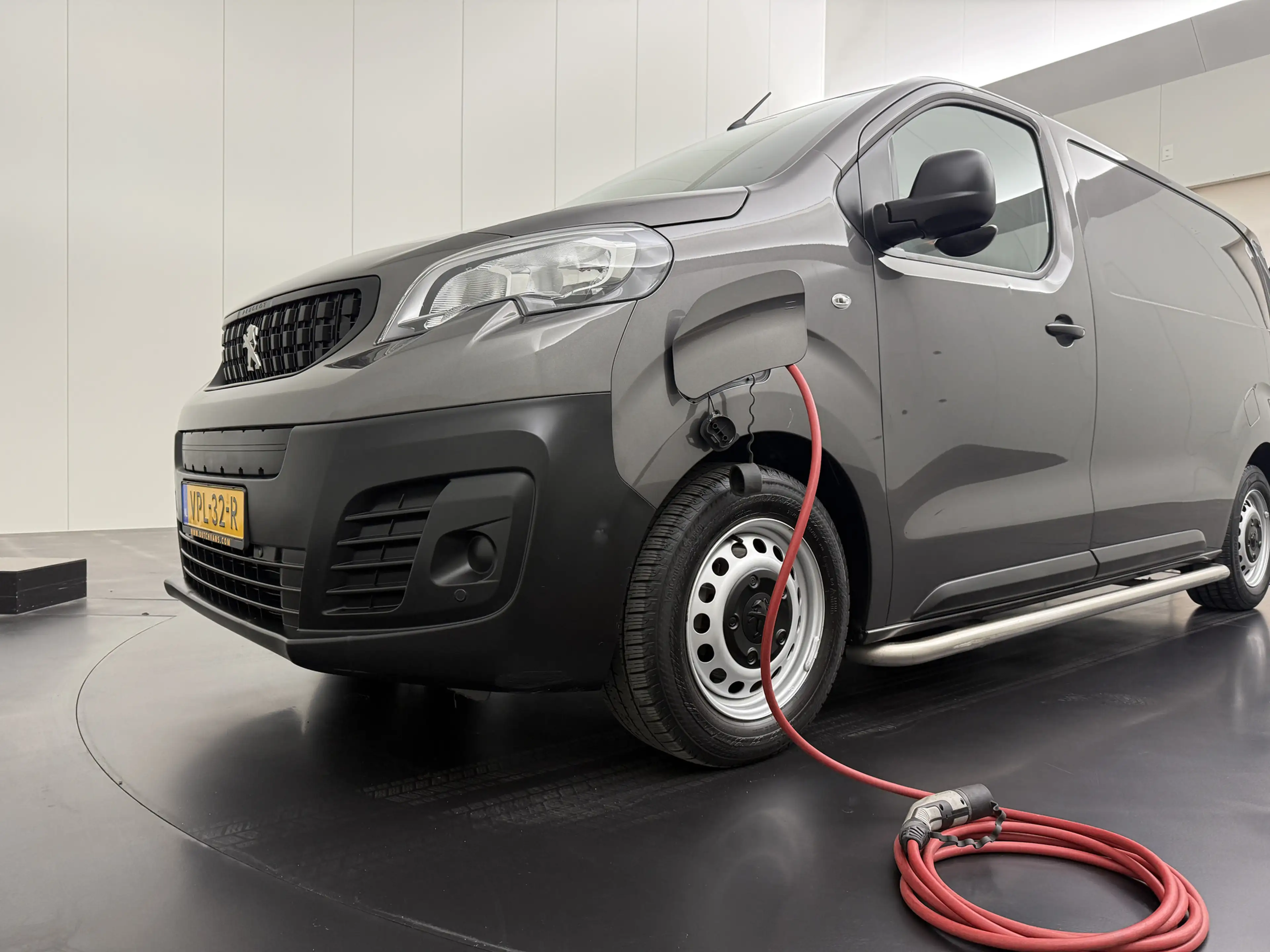 Peugeot e-Expert Premium 75 kWh | Elektrisch | Multimedia | Camera — photo 21