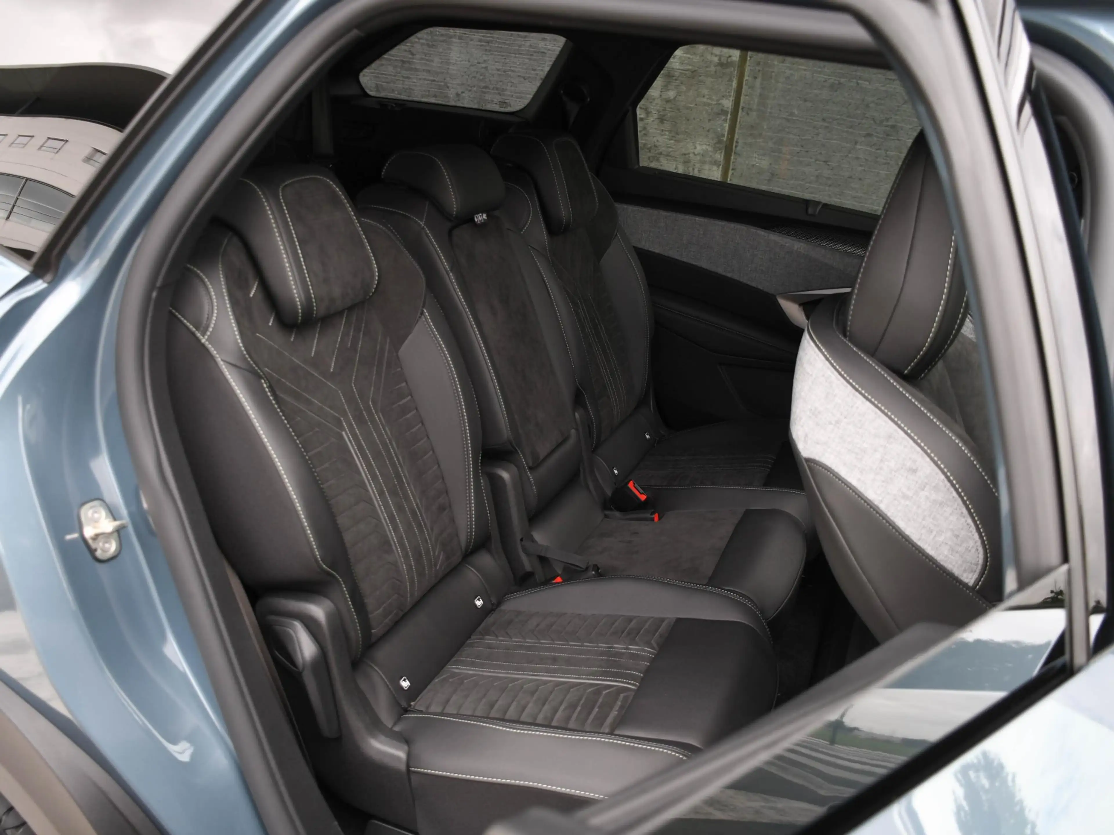 Peugeot 5008 GT 1.6 Plug-in Hybrid 195pk Automaat 7-Persoons PA — photo 13